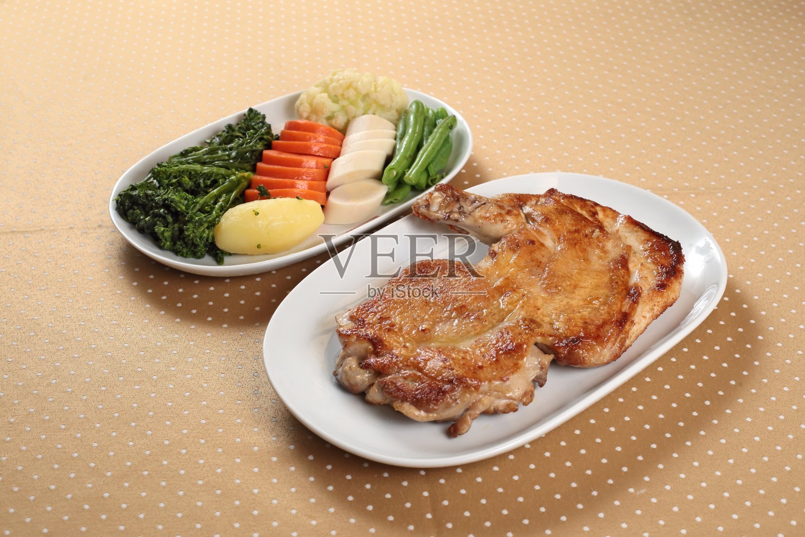 烤阉鸡照片摄影图片