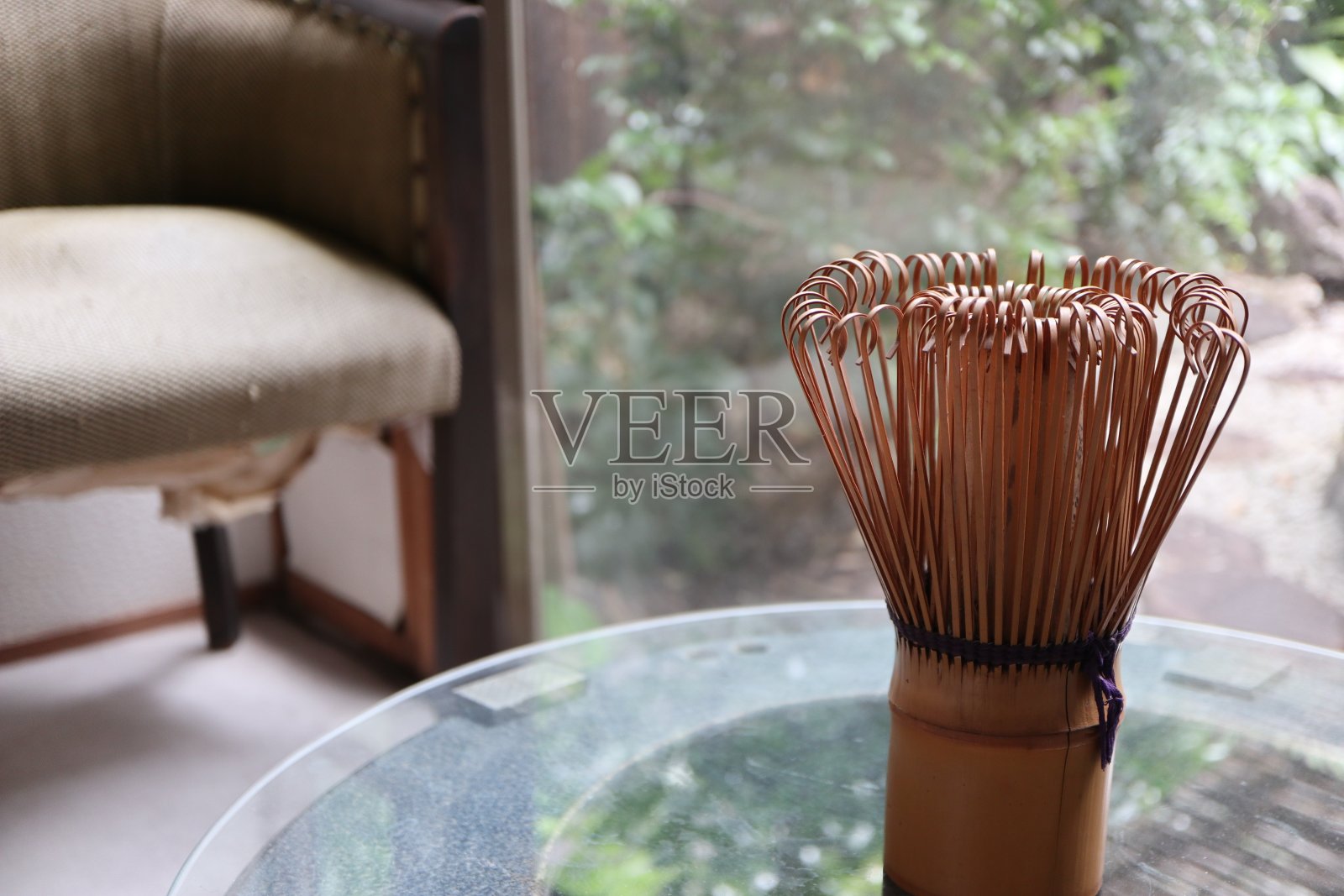 日本京都的Chasen(茶搅拌器，日本茶具)照片摄影图片