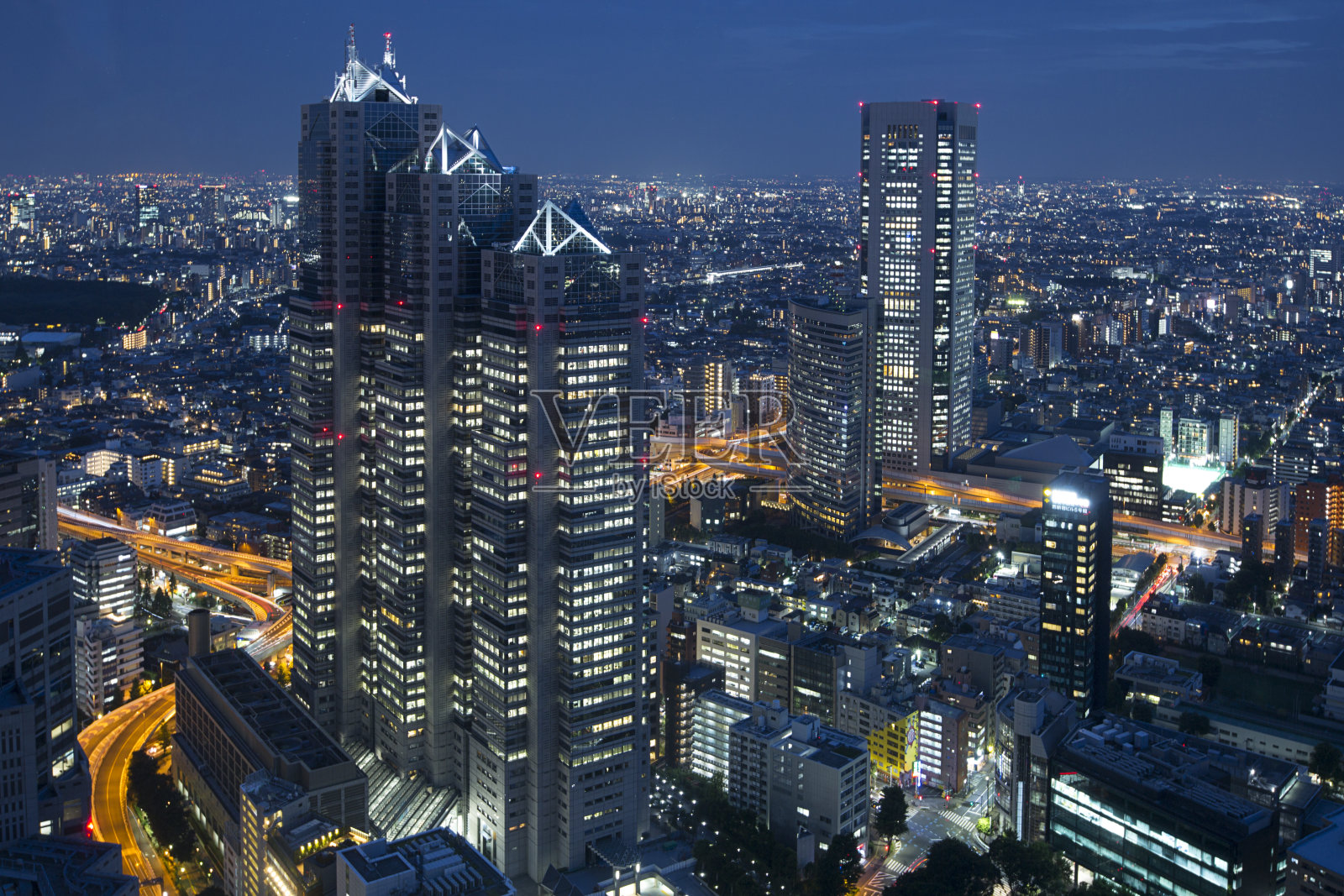 日本东京美丽的夜景照片摄影图片