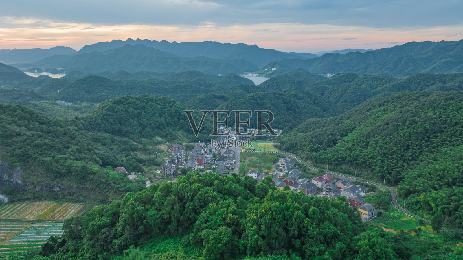 现代社会与自然照片摄影图片