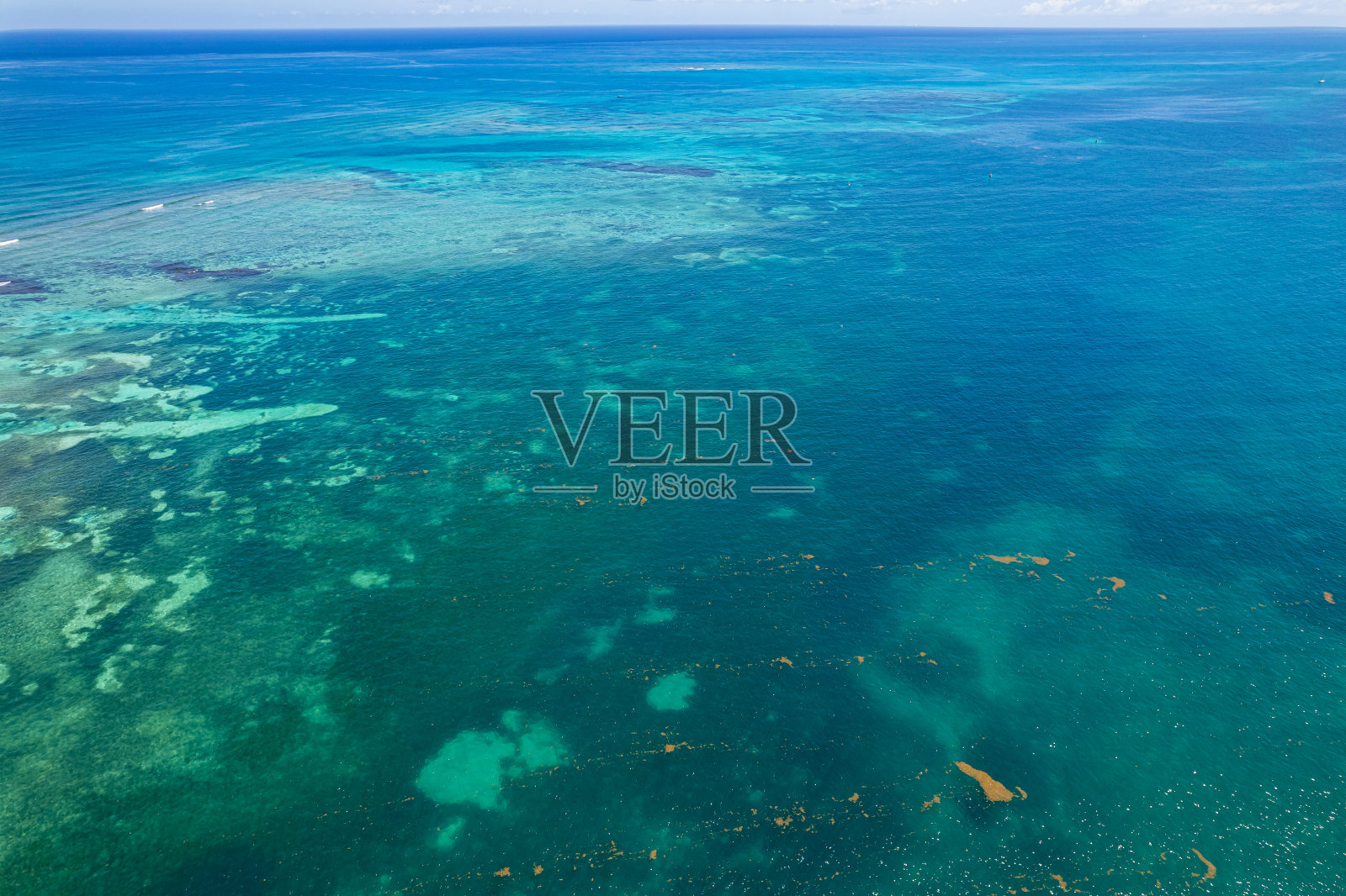 无人机拍摄的墨西哥莫雷洛斯州的珊瑚礁照片摄影图片