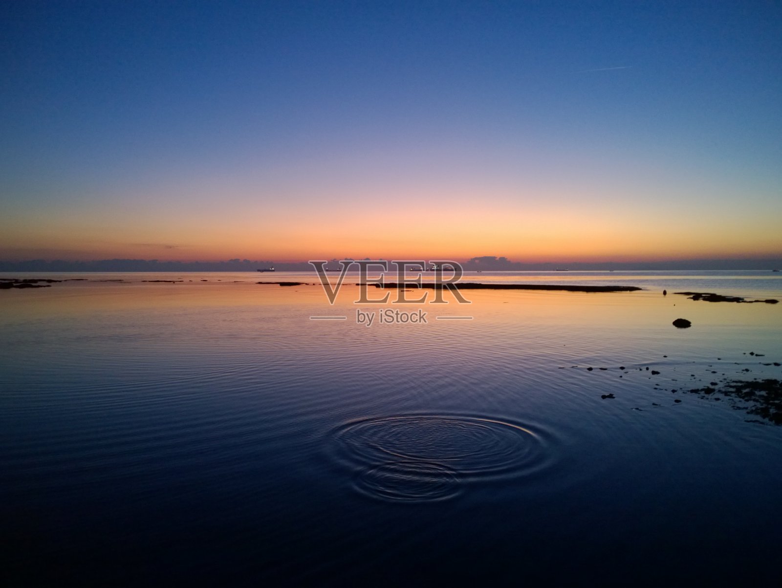日落时的海景照片摄影图片
