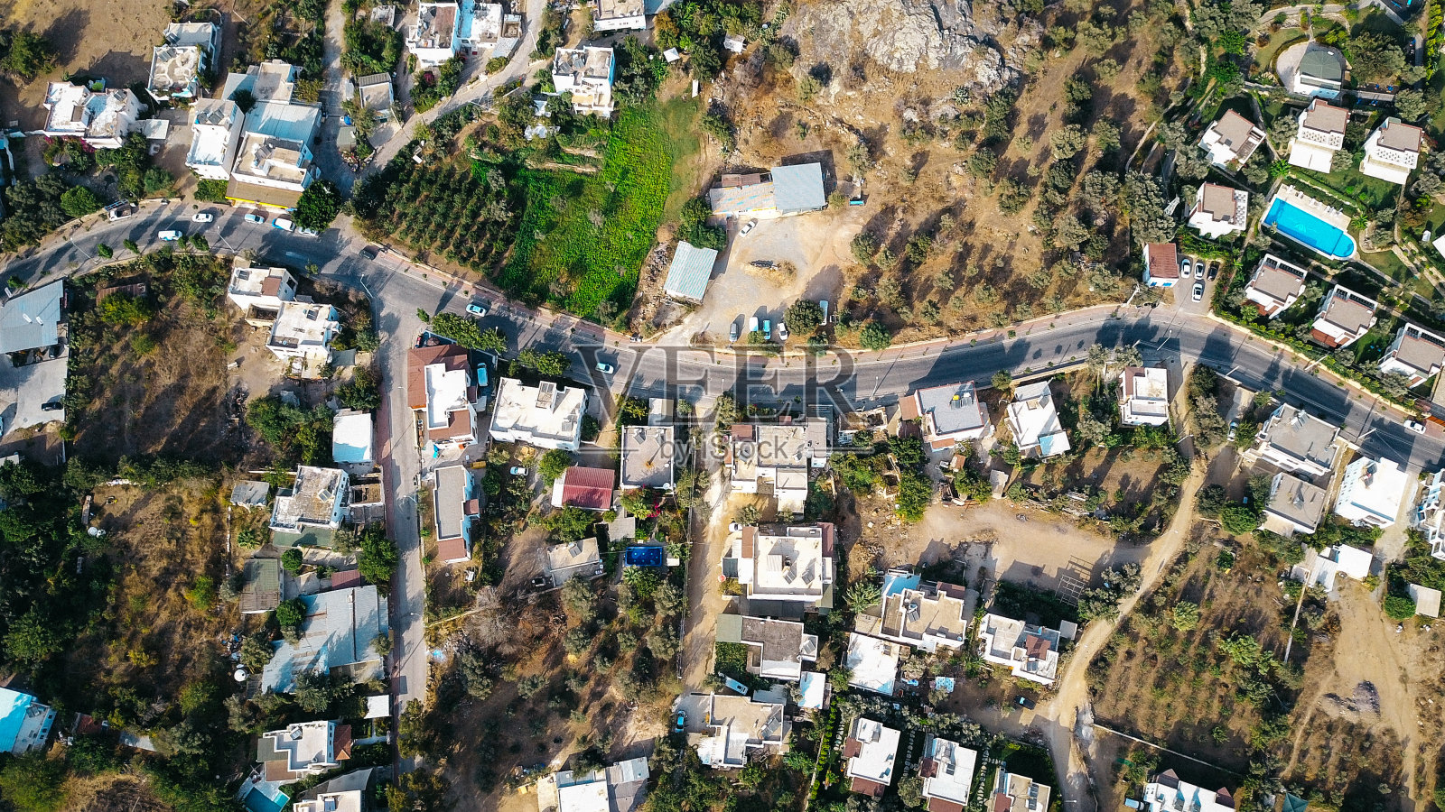 正上方拍摄的城镇房屋照片摄影图片