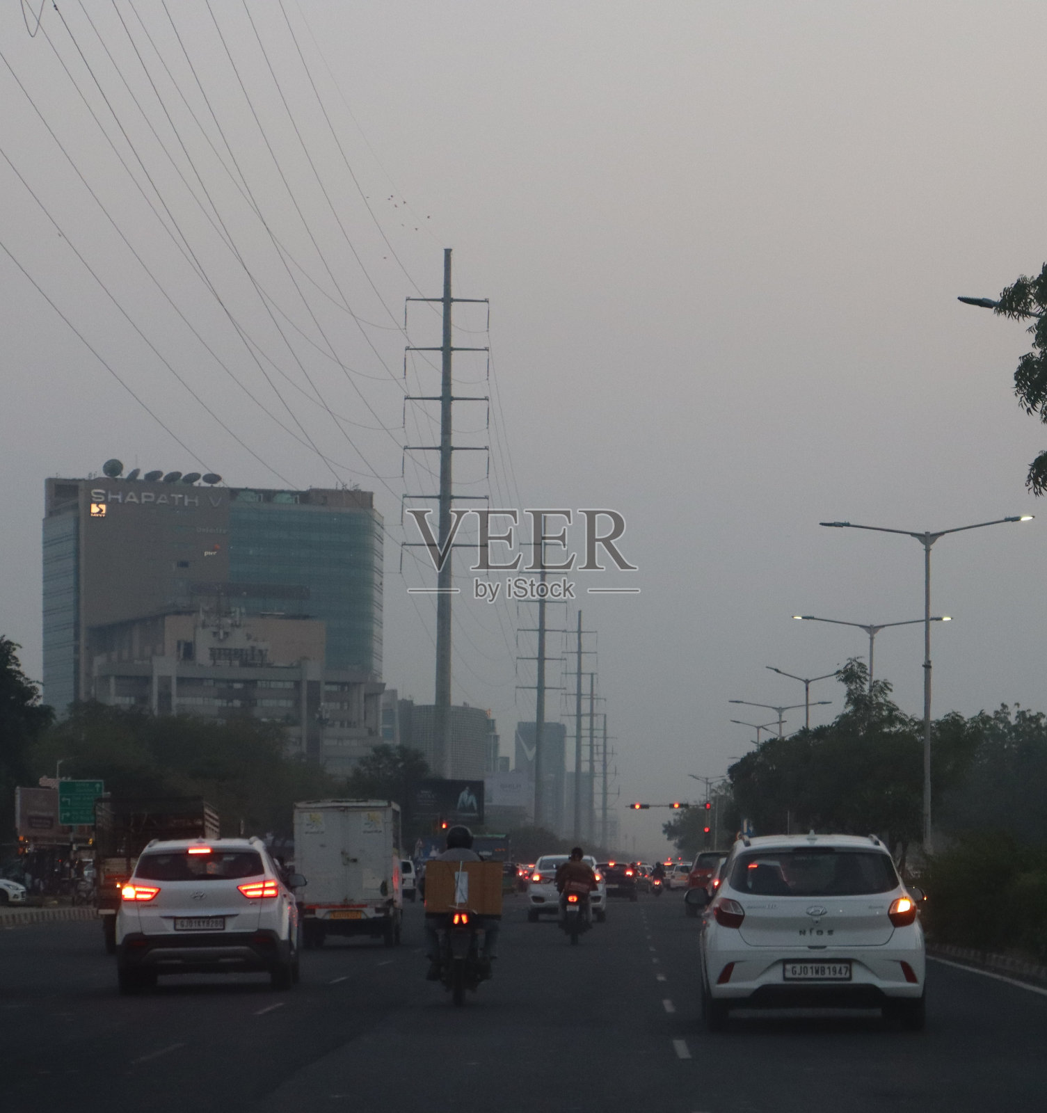 在甘地那格尔旅行的道路和高速公路摄影照片摄影图片