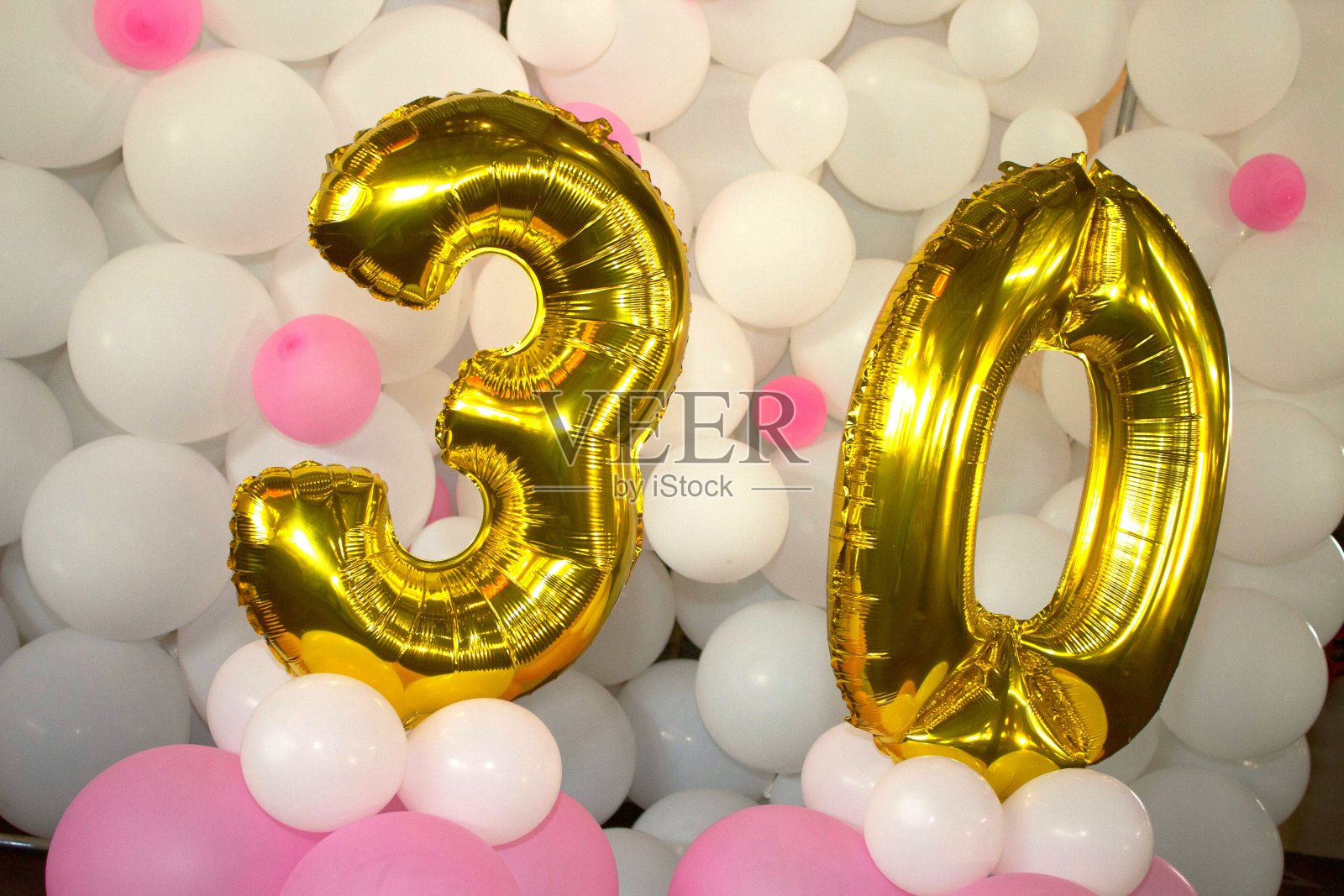 气球上的30号特写照片摄影图片