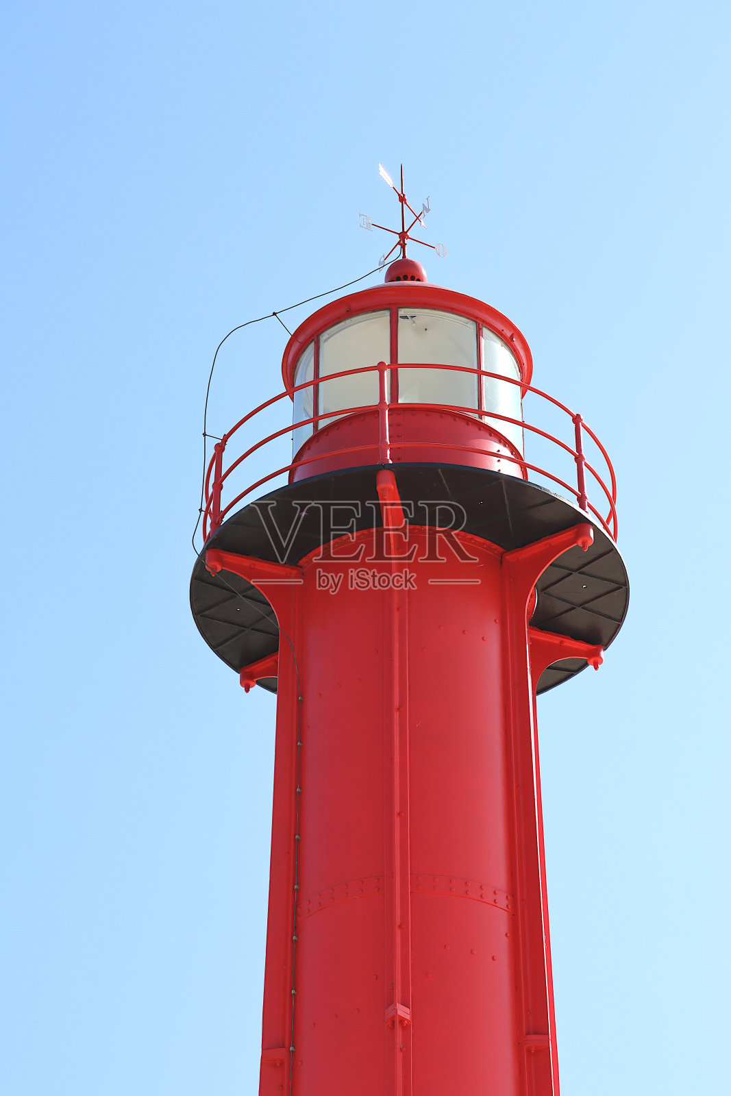 位于葡萄牙阿尔马达的Cacilhas灯塔照片摄影图片