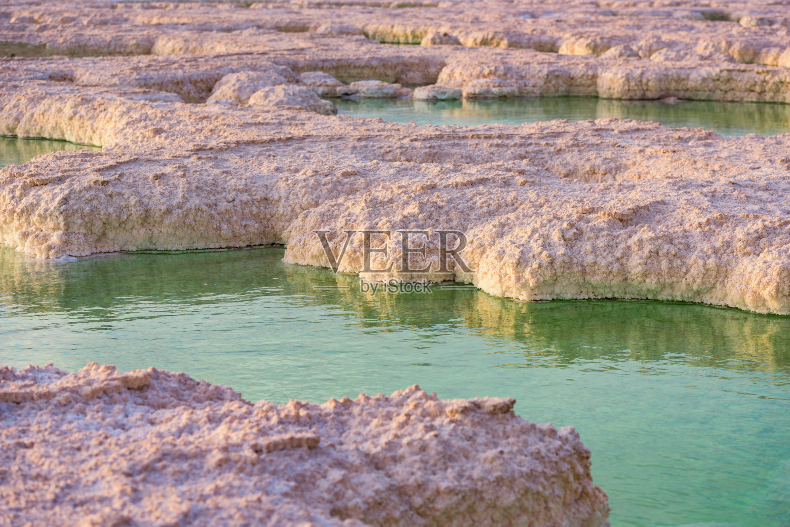 中国青海芒崖翡翠湖风景照片摄影图片