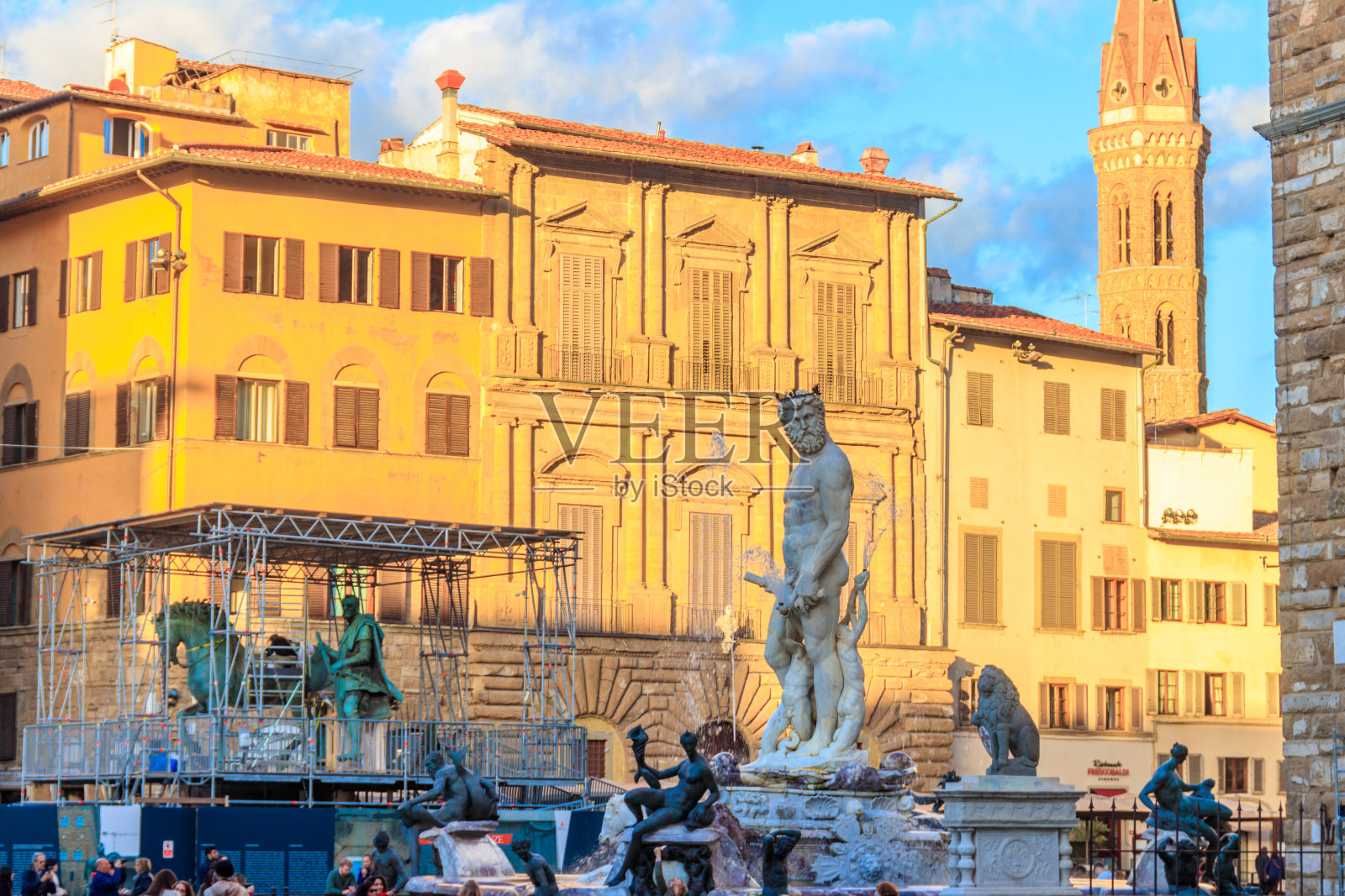 意大利佛罗伦萨的海王星喷泉照片摄影图片