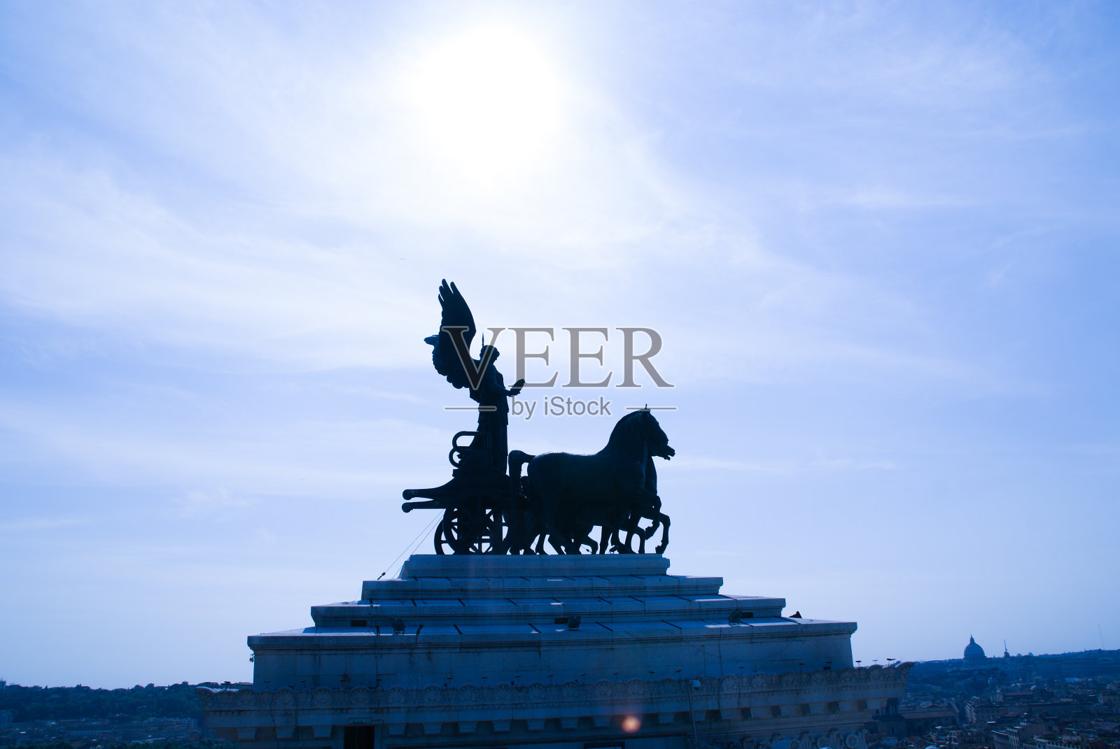 敬礼照片摄影图片