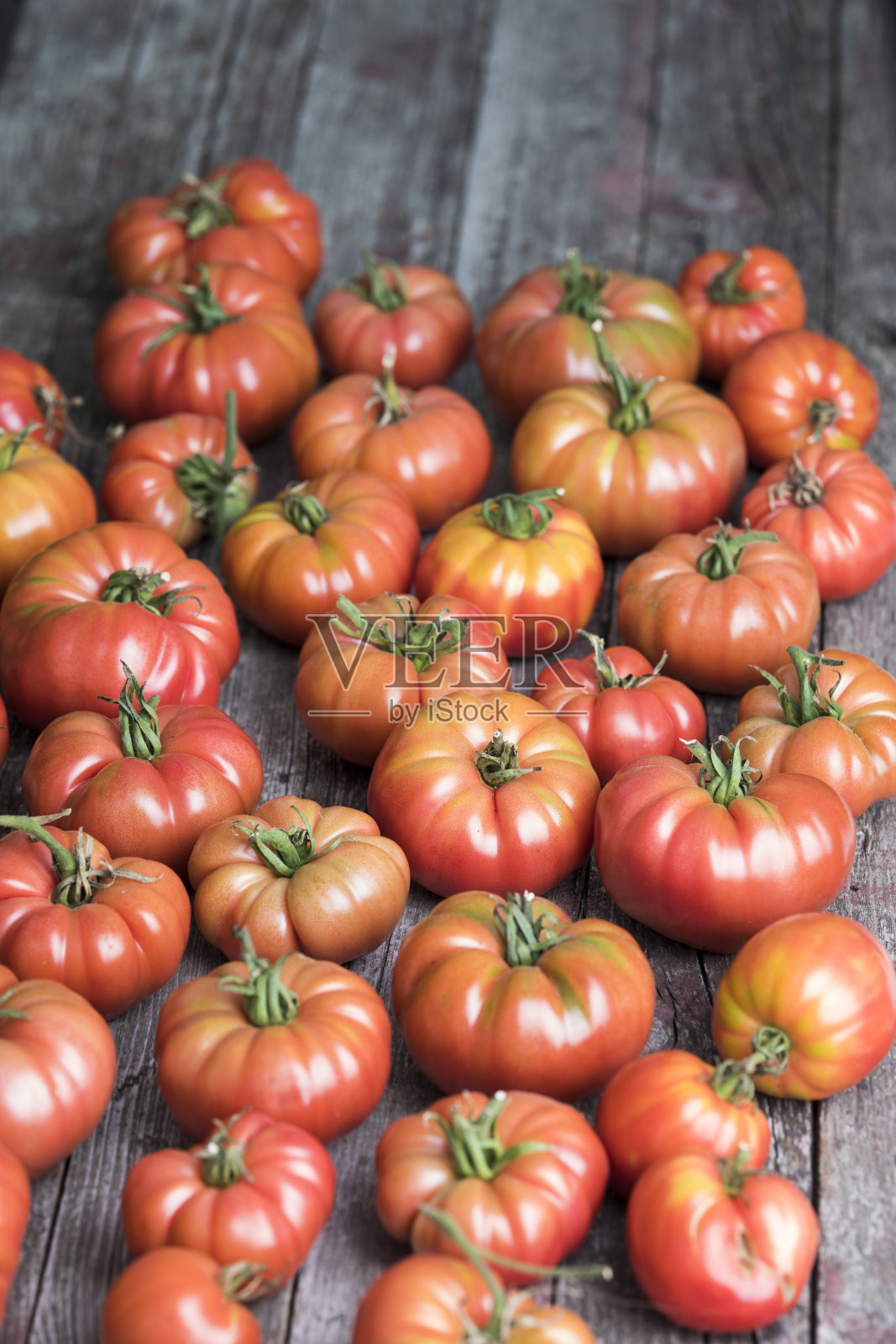 温室里的红番茄，有机食品照片摄影图片