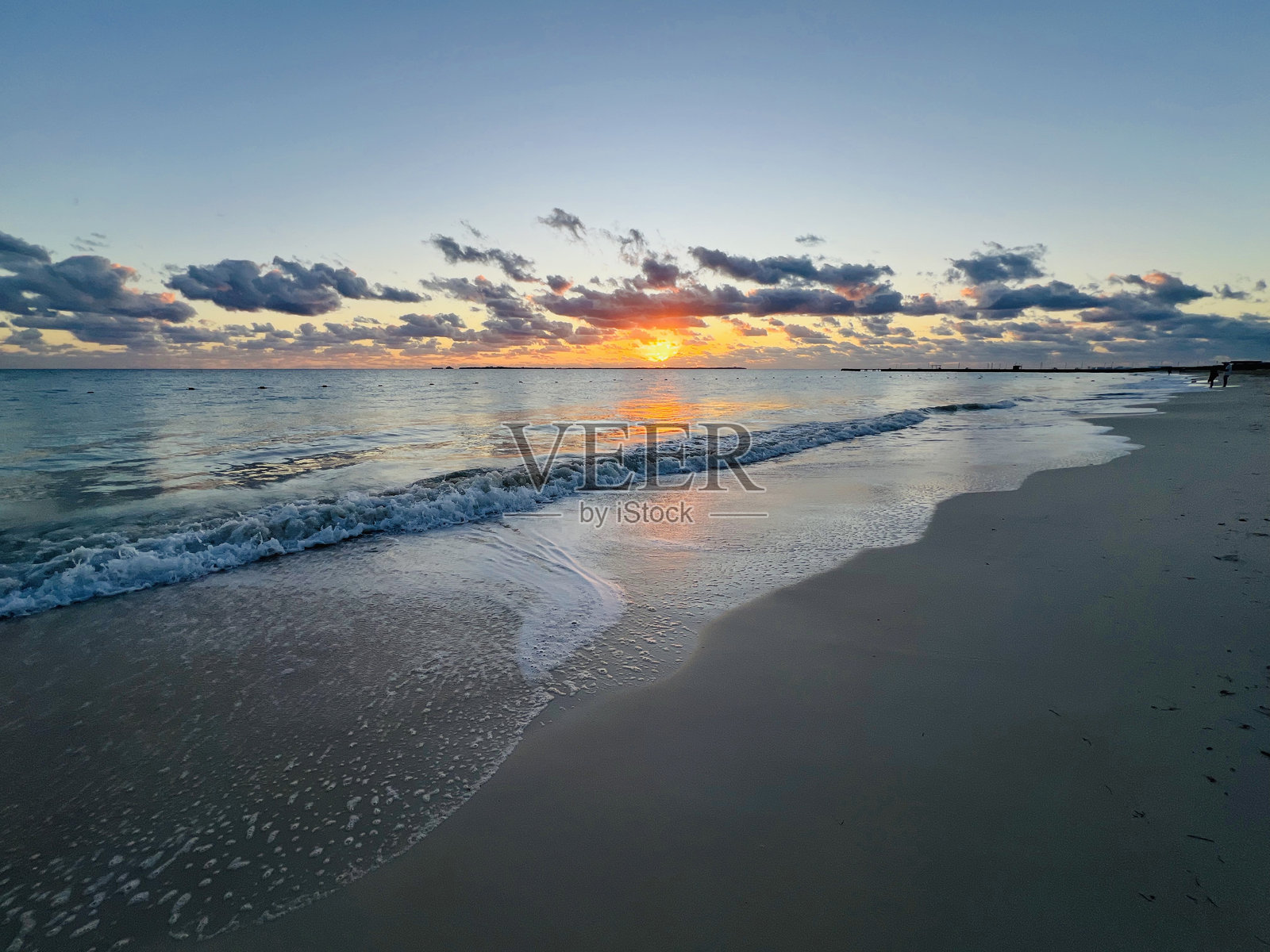 日落海滩照片摄影图片