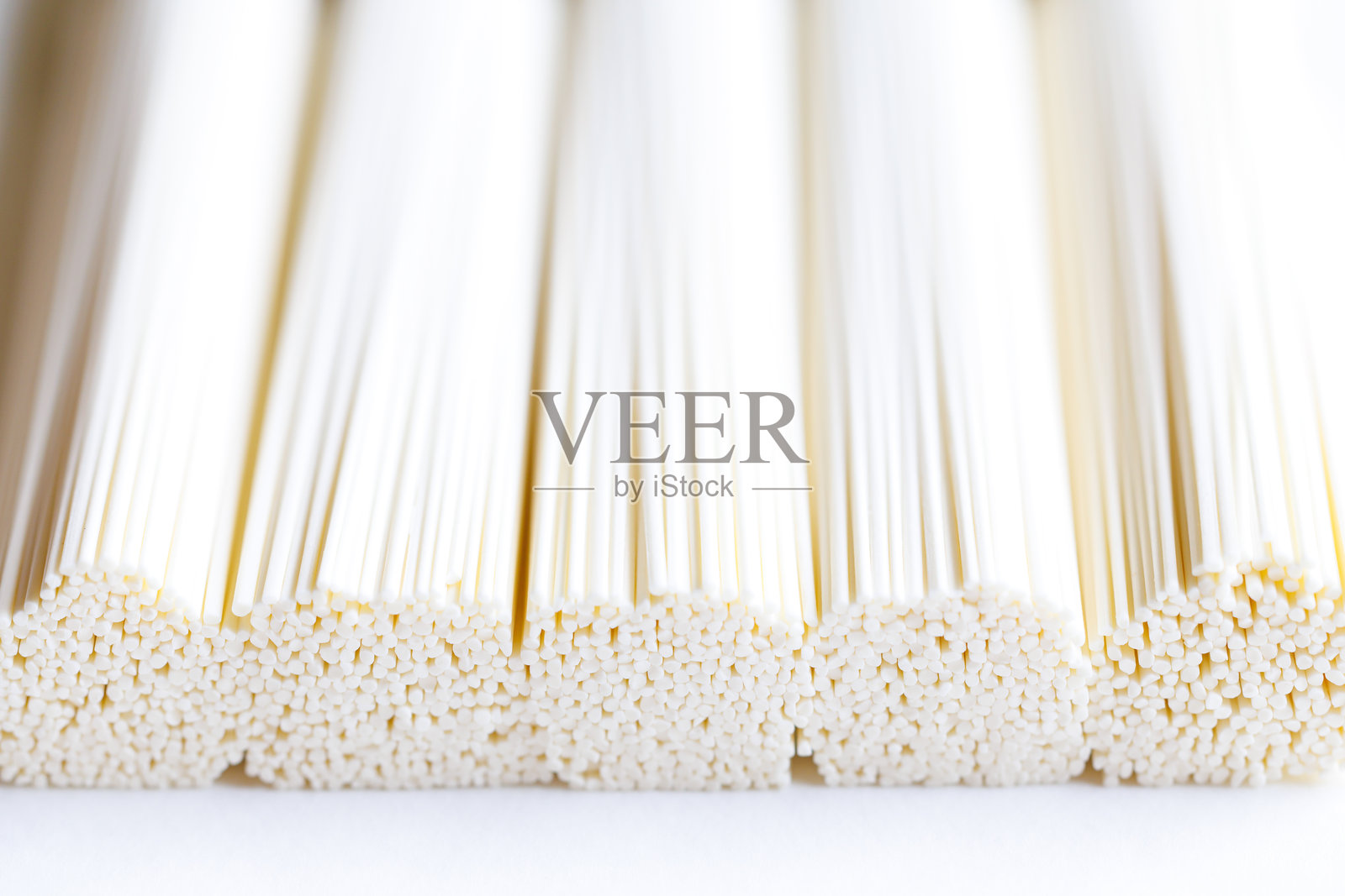 年代ō男人照片摄影图片