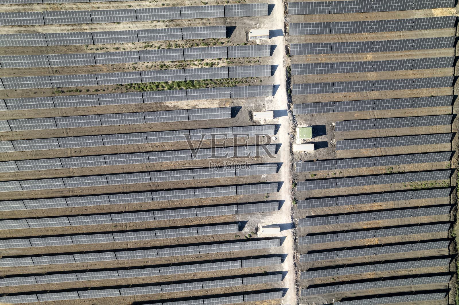 从上面看太阳能电池板照片摄影图片