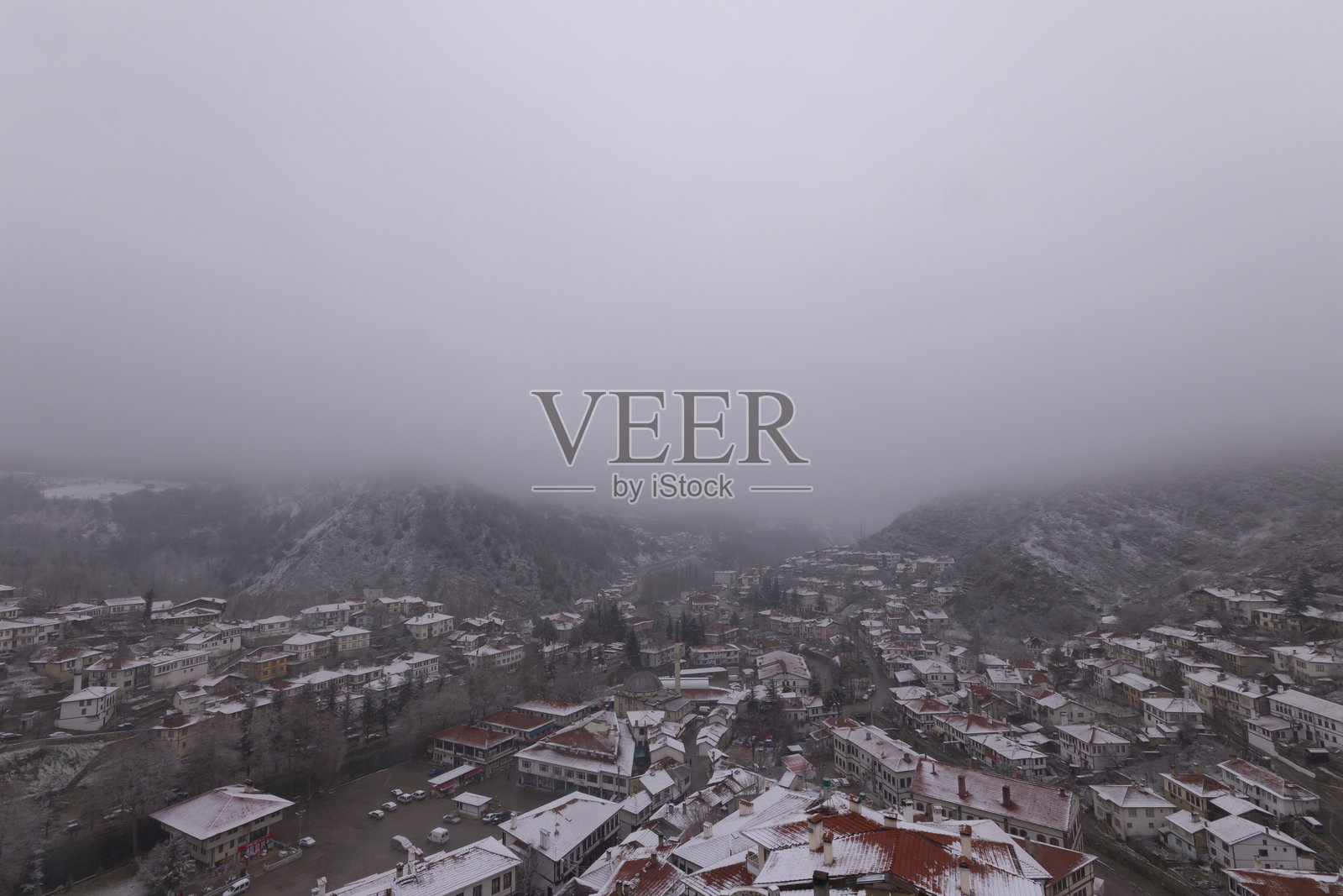 Göynük的历史建筑，从空中拍摄照片摄影图片