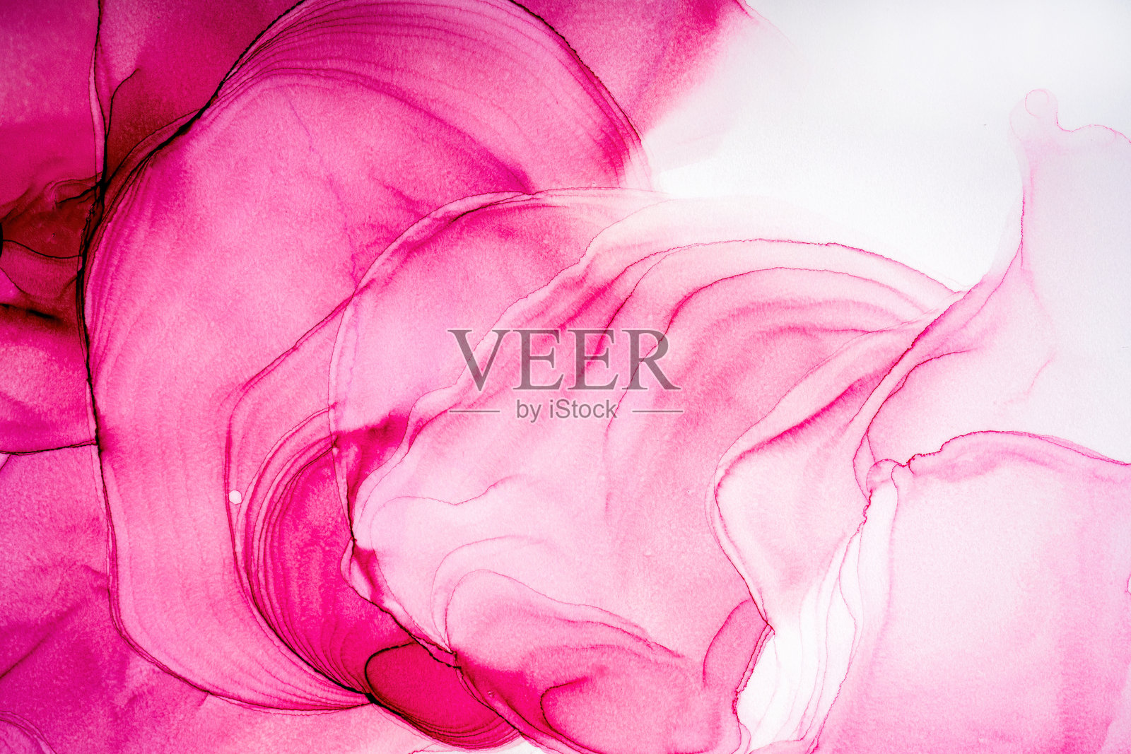 酒精墨水所呈现的高品质流动艺术为设计师提供了现代抽象的背景。照片摄影图片