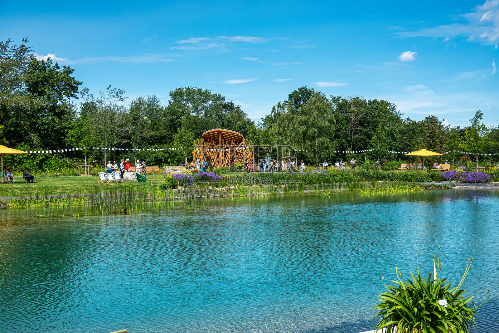 在德国巴伐利亚州基希海姆举行的2024年国家园林展上的印象照片摄影图片