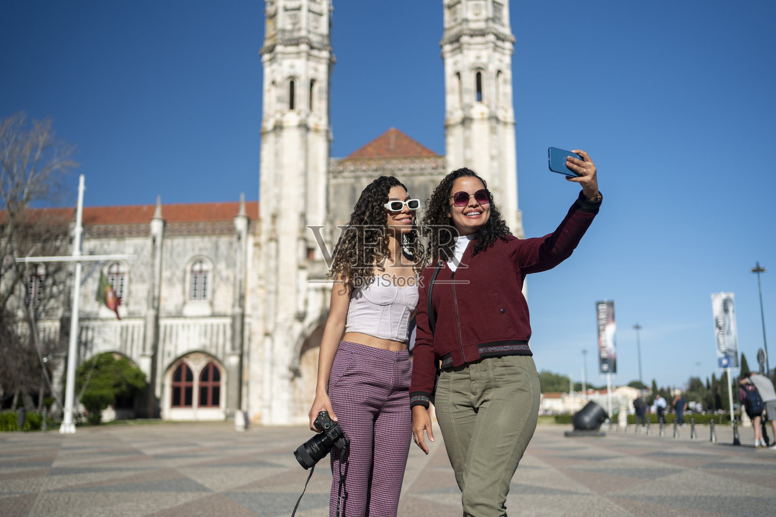 女性旅游欧洲照片摄影图片