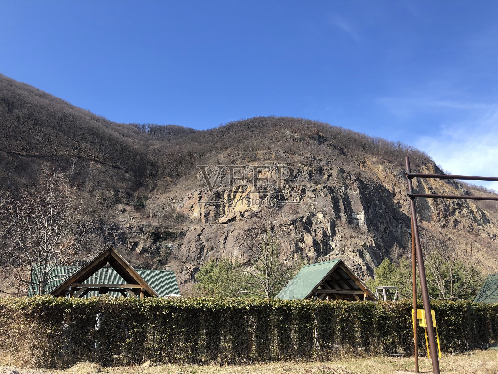 旅游休闲中心，山景远离城市照片摄影图片
