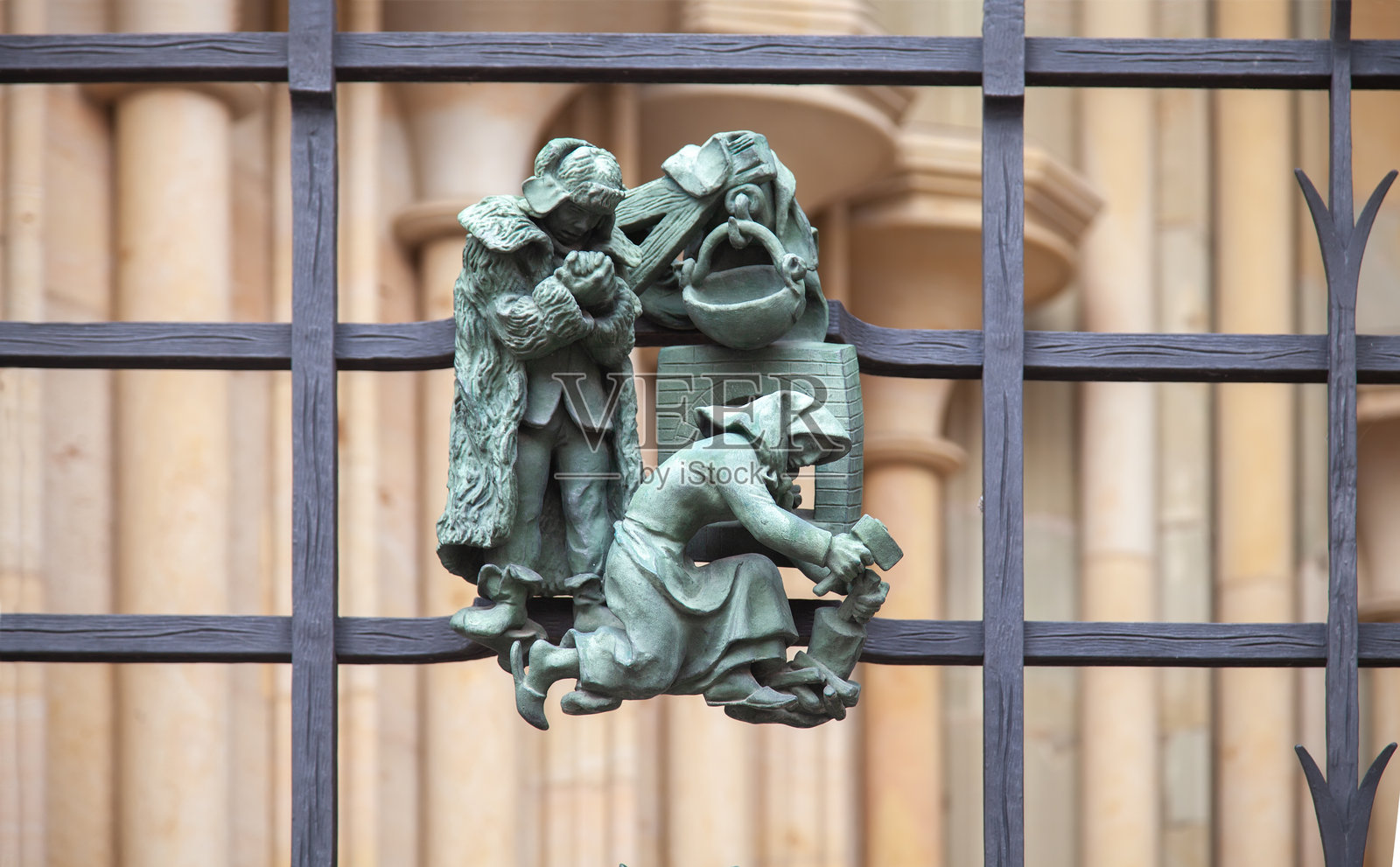 圣维特大教堂围墙上的十二生肖。布拉格城堡。布拉格，赫拉德坎尼区，捷克共和国。照片摄影图片