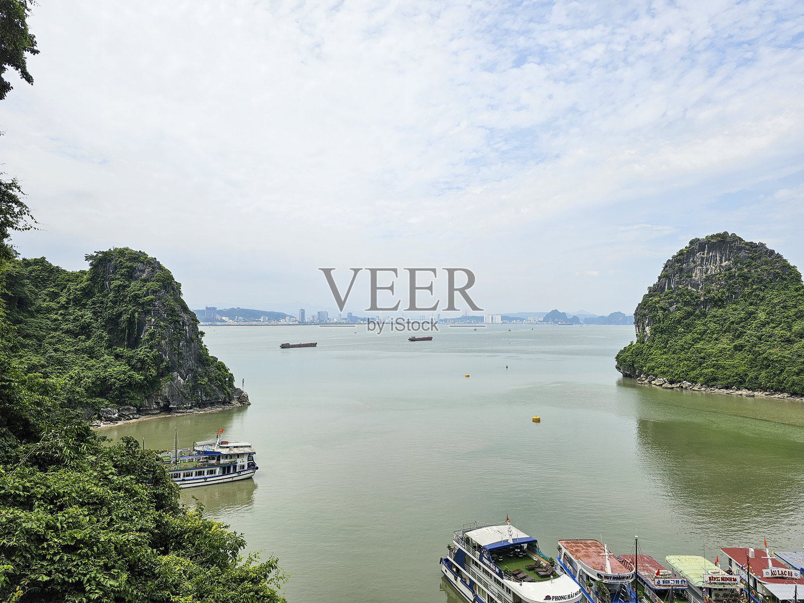 下龙湾，越南照片摄影图片