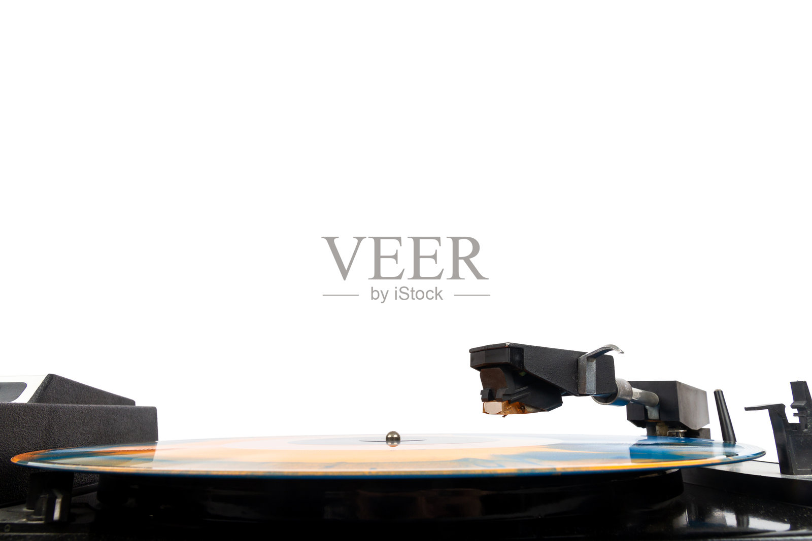 近距离的老式唱机转盘与蓝色和橙色乙烯基照片摄影图片