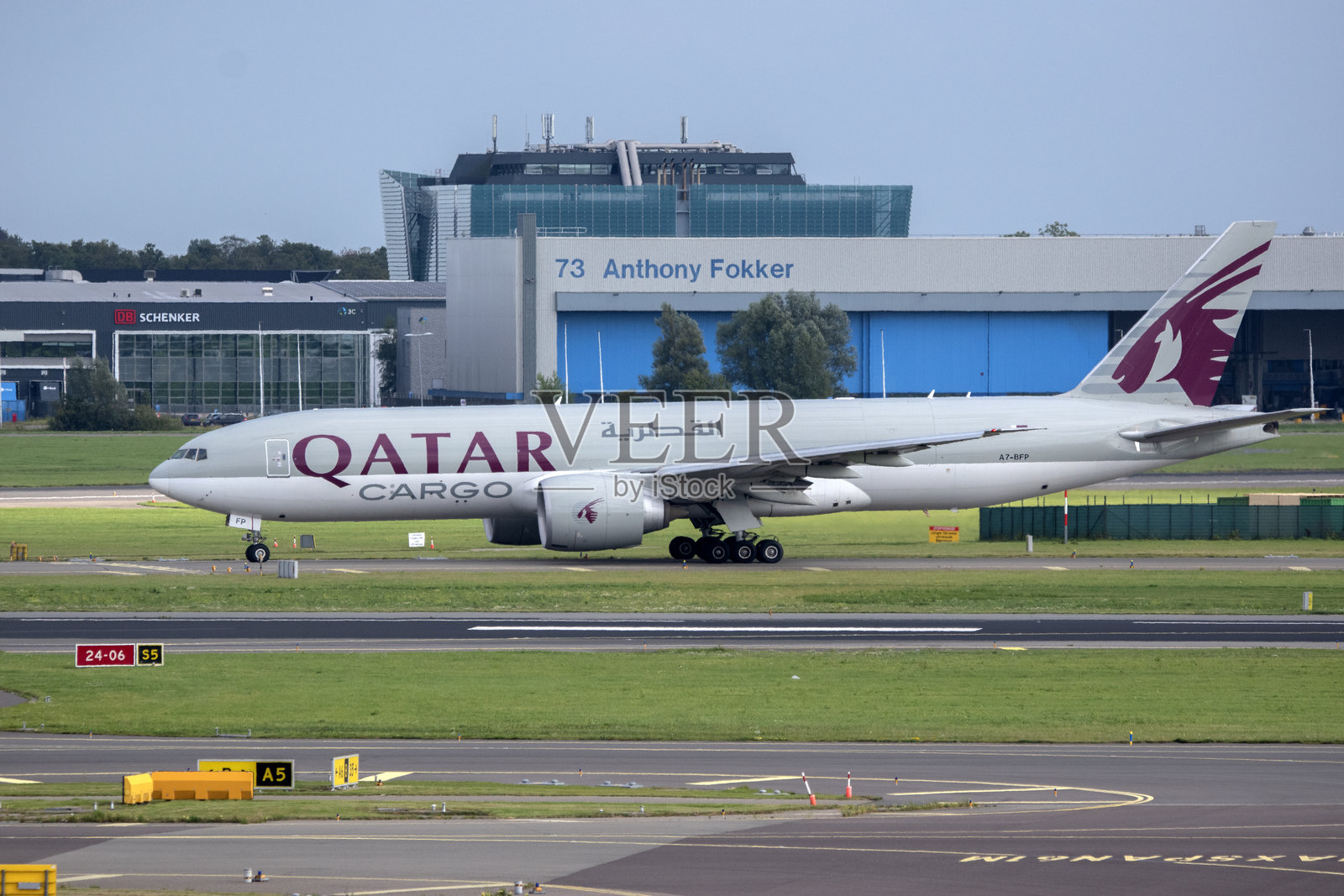 一架卡塔尔飞机照片摄影图片