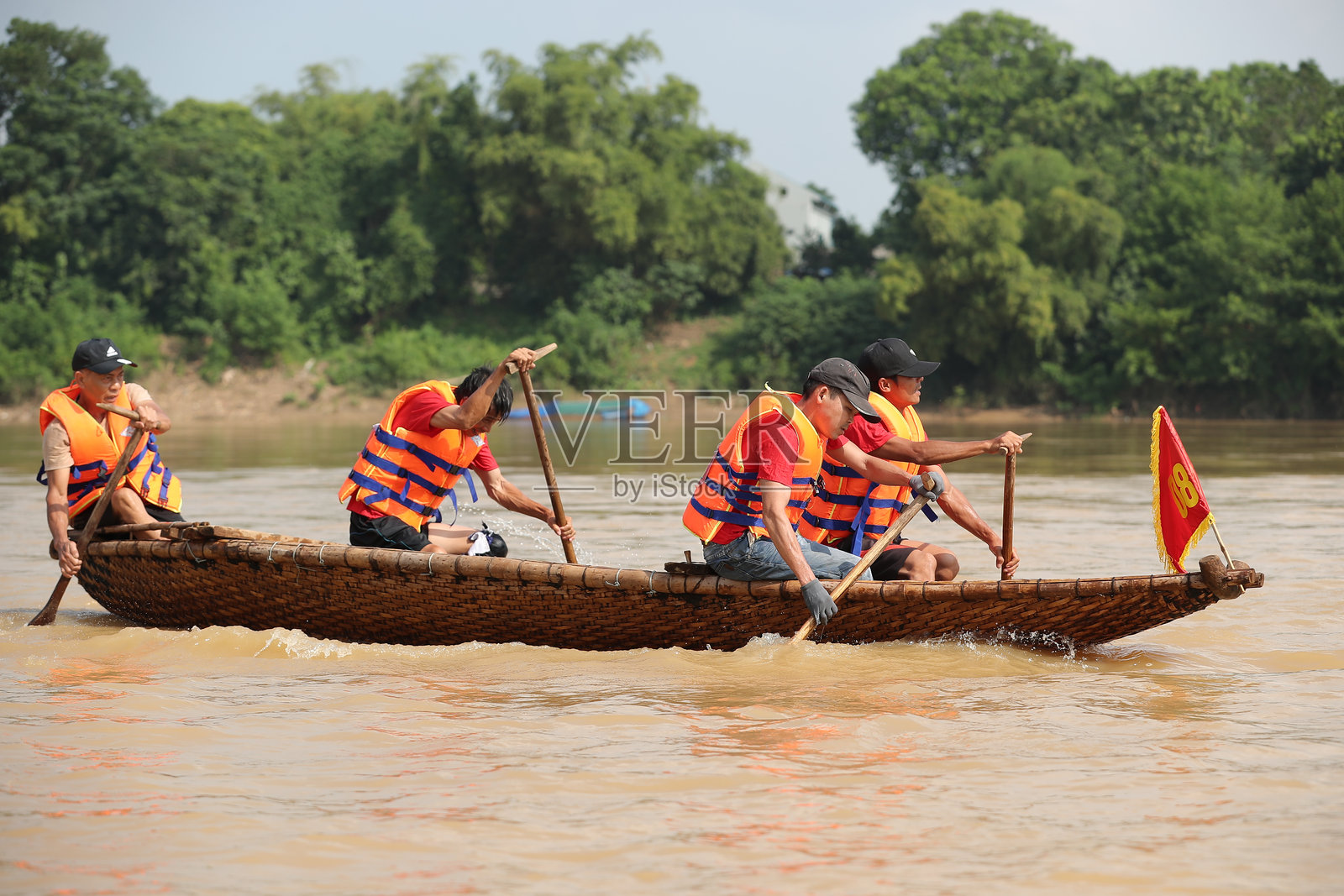 传统赛艇节照片摄影图片