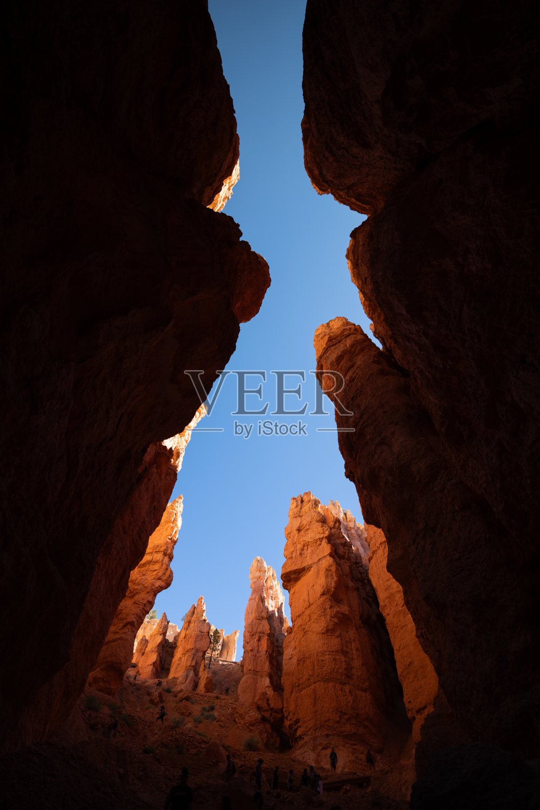 在布莱斯峡谷国家公园徒步旅行照片摄影图片