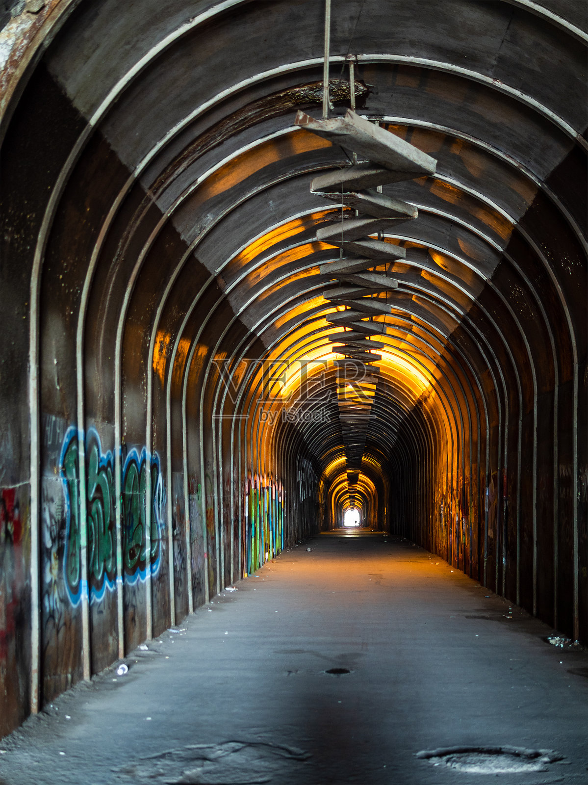 埃里温市Kentron区的Kond隧道照片摄影图片