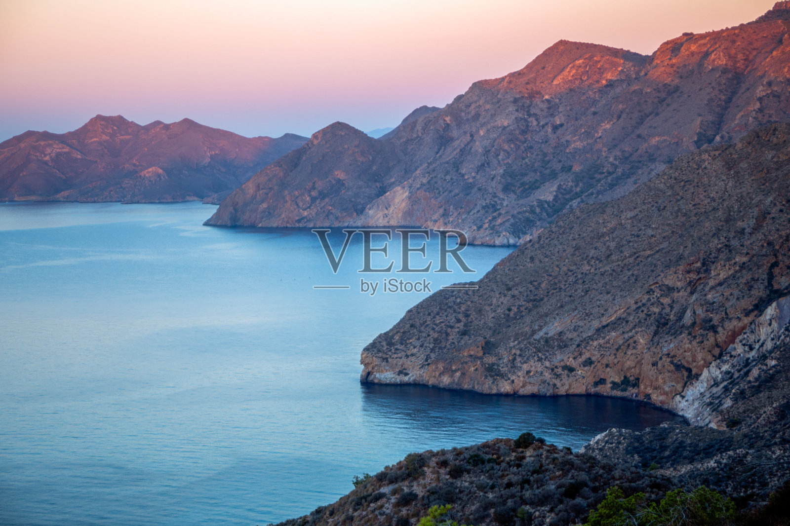 卡塔赫纳海岸悬崖的景色照片摄影图片