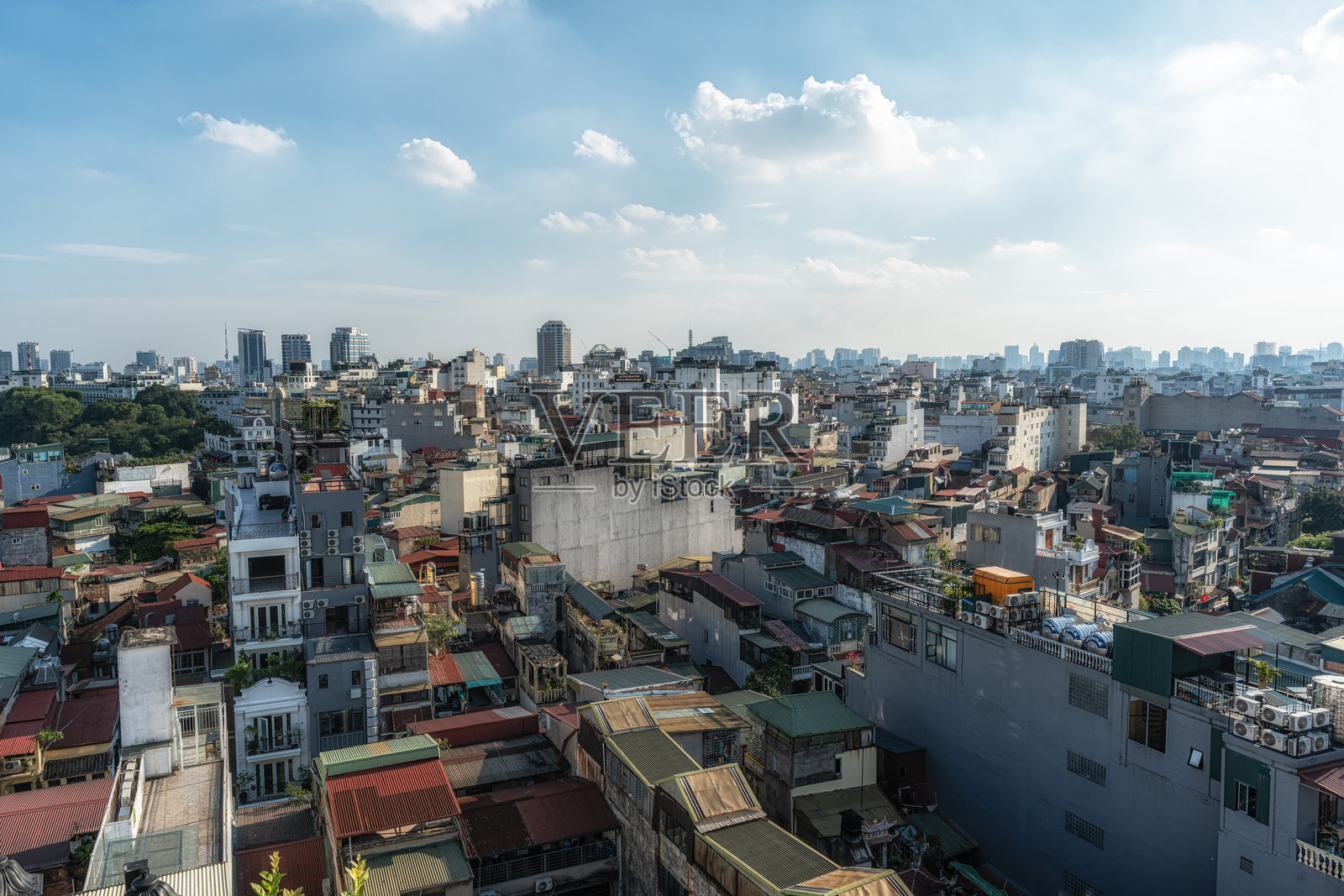 从上面俯瞰河内老城区照片摄影图片