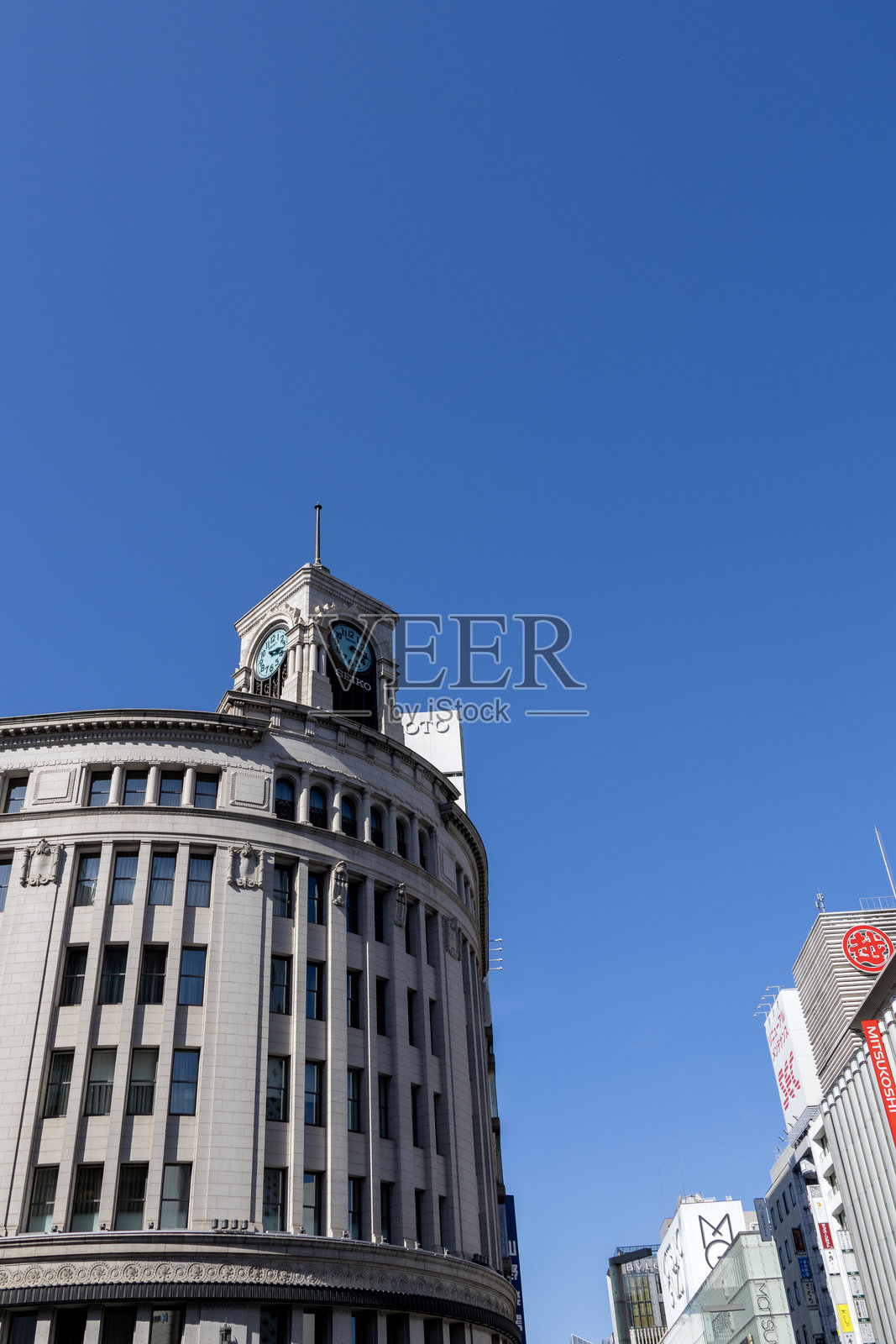 东京银座地区的现代建筑。银座购物区。照片摄影图片