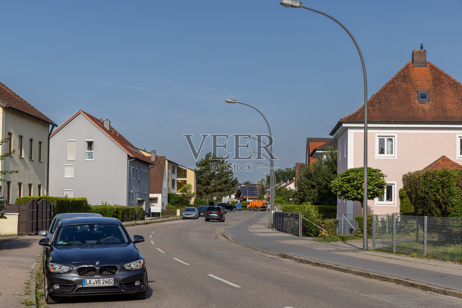 下巴伐利亚城市兰茨胡特的一栋住宅楼照片摄影图片