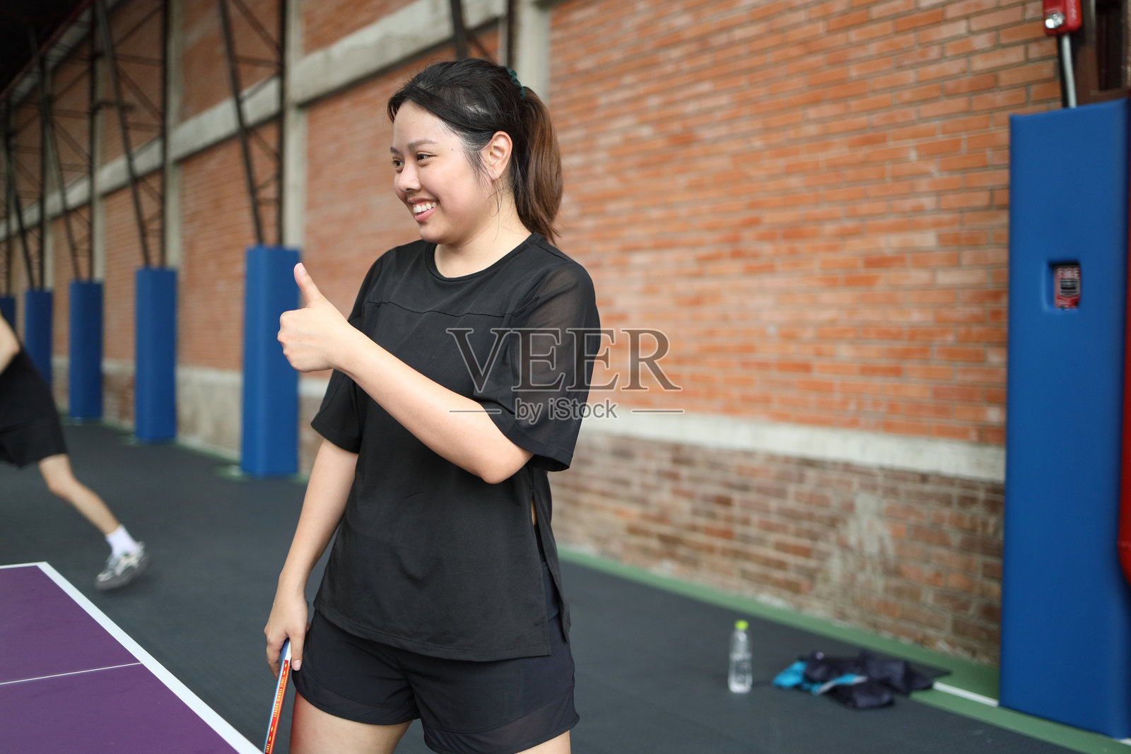 20多岁亚洲女性照片摄影图片