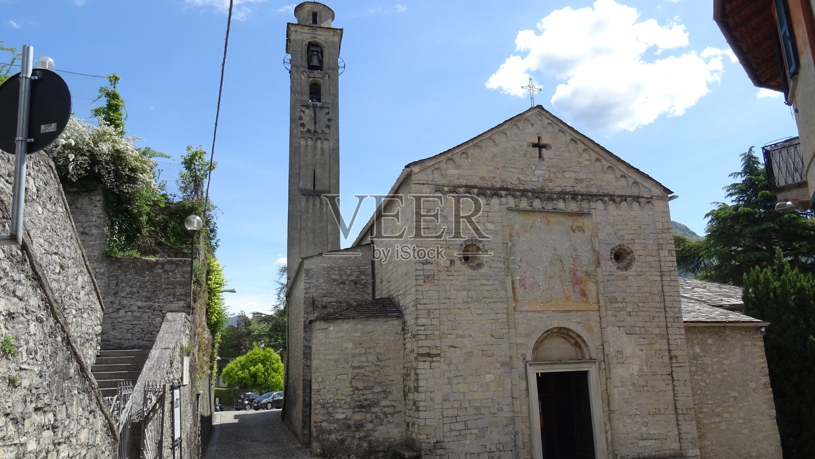 美丽的大自然在绿道-科莫湖照片摄影图片