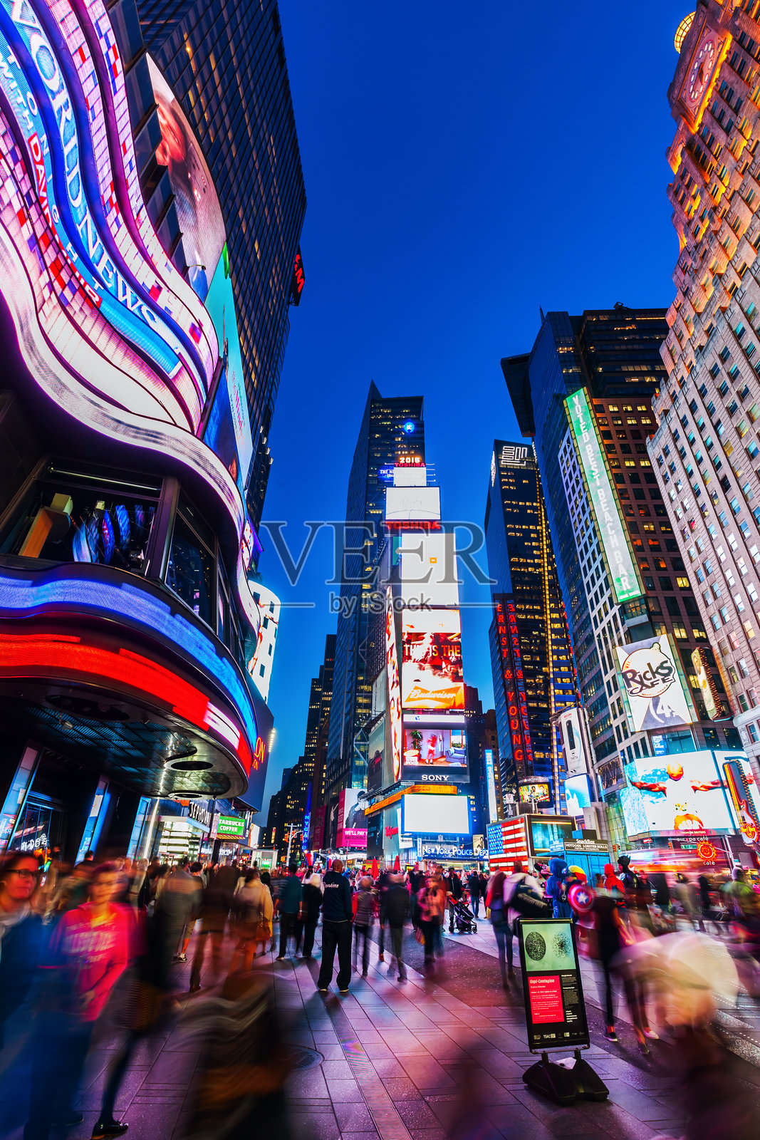 曼哈顿时代广场的夜晚照片摄影图片