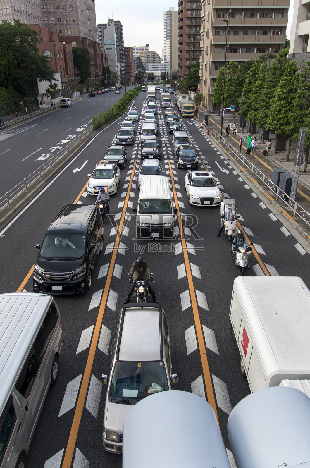 东京的城市交通照片摄影图片