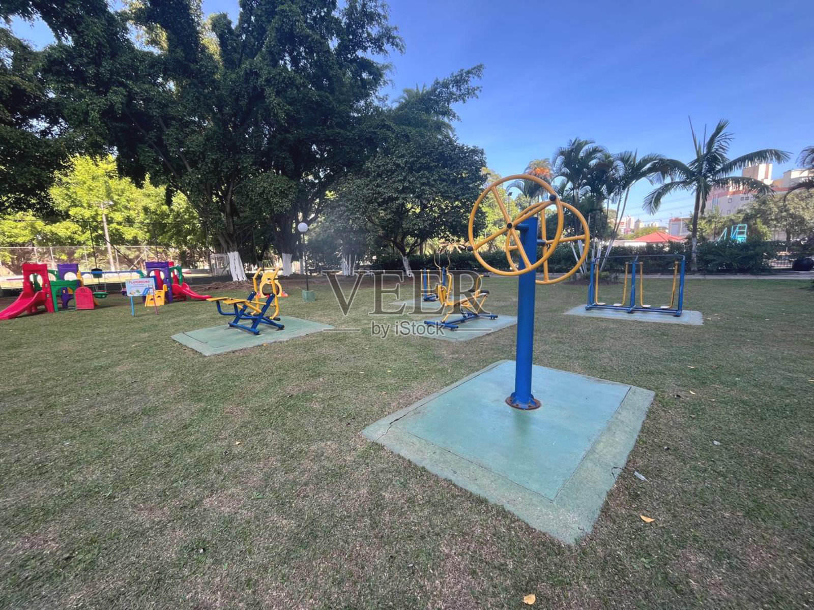 户外运动器材照片摄影图片