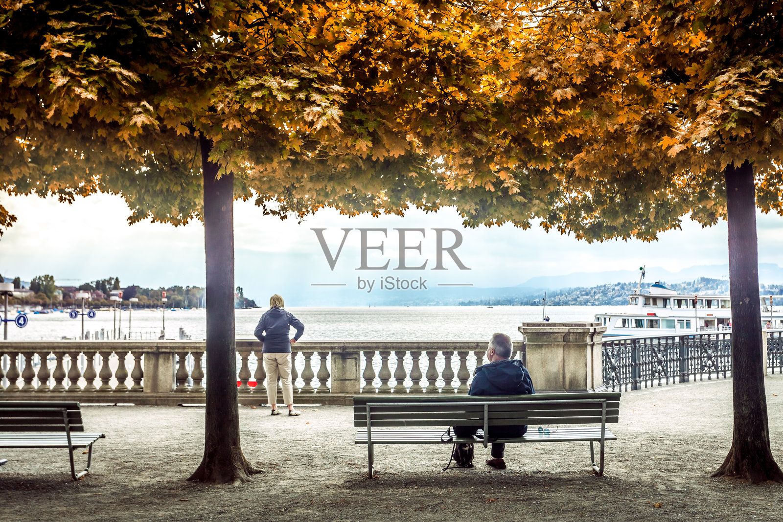 苏黎世湖照片摄影图片