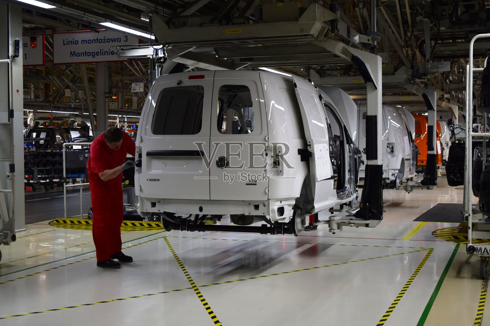 生产线上的汽车照片摄影图片