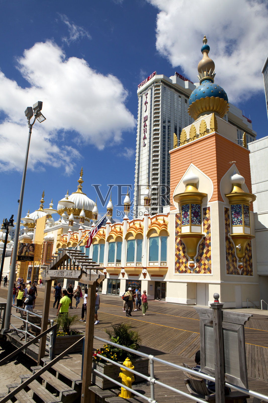 大西洋城木板路上的特朗普泰姬陵照片摄影图片