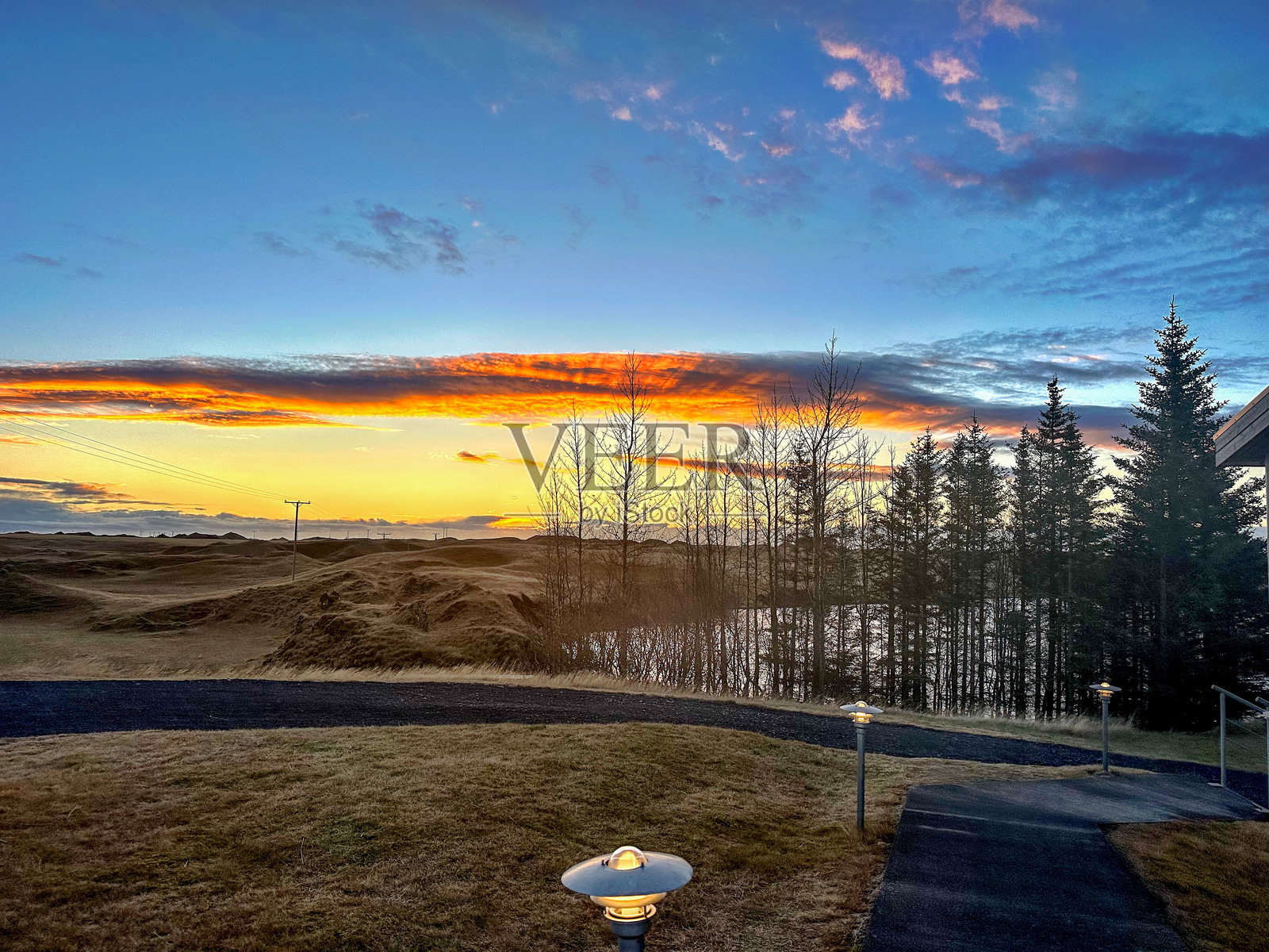 湖的日出照片摄影图片