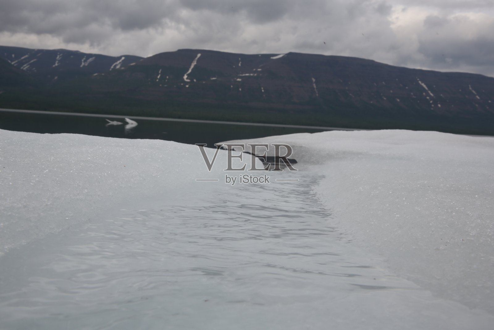 冰川湖照片摄影图片
