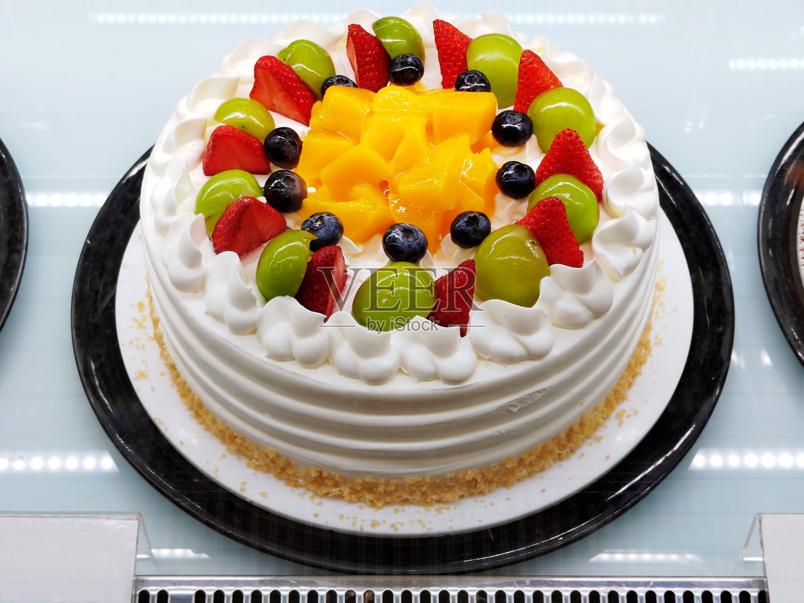 什锦水果蛋糕照片摄影图片