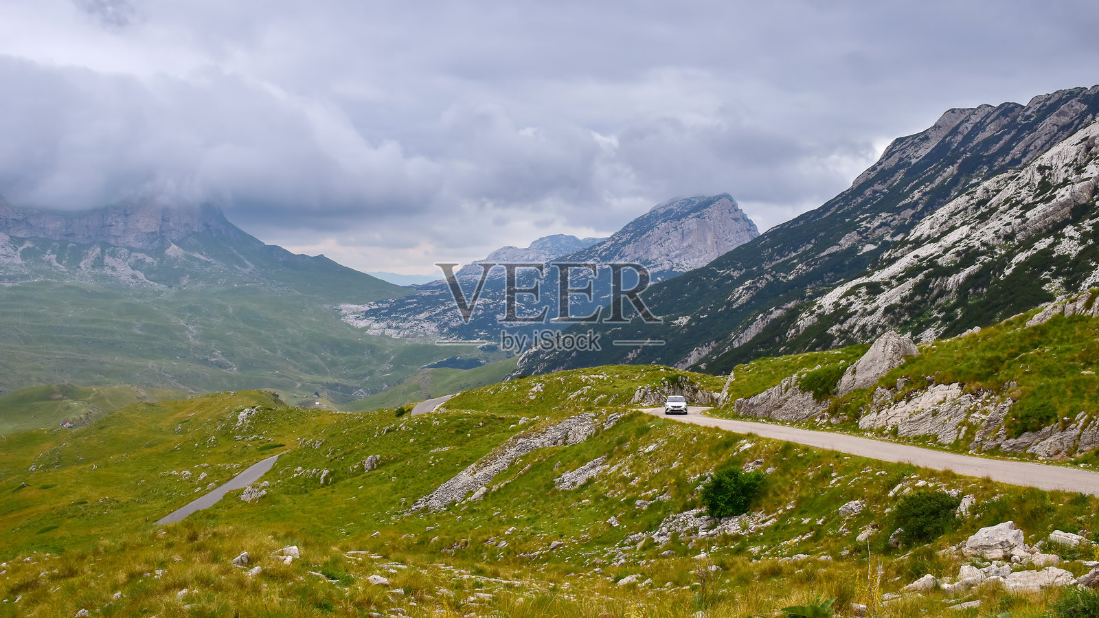 黑山公路旅行的壮丽景色照片摄影图片