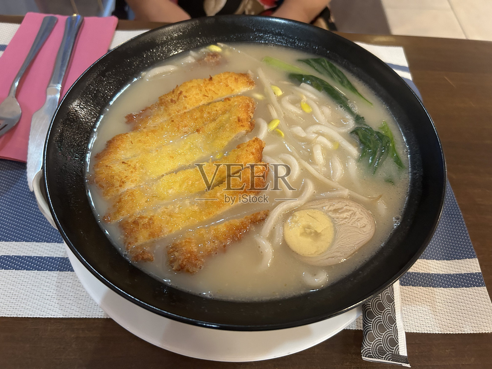 我们的晚餐照片摄影图片