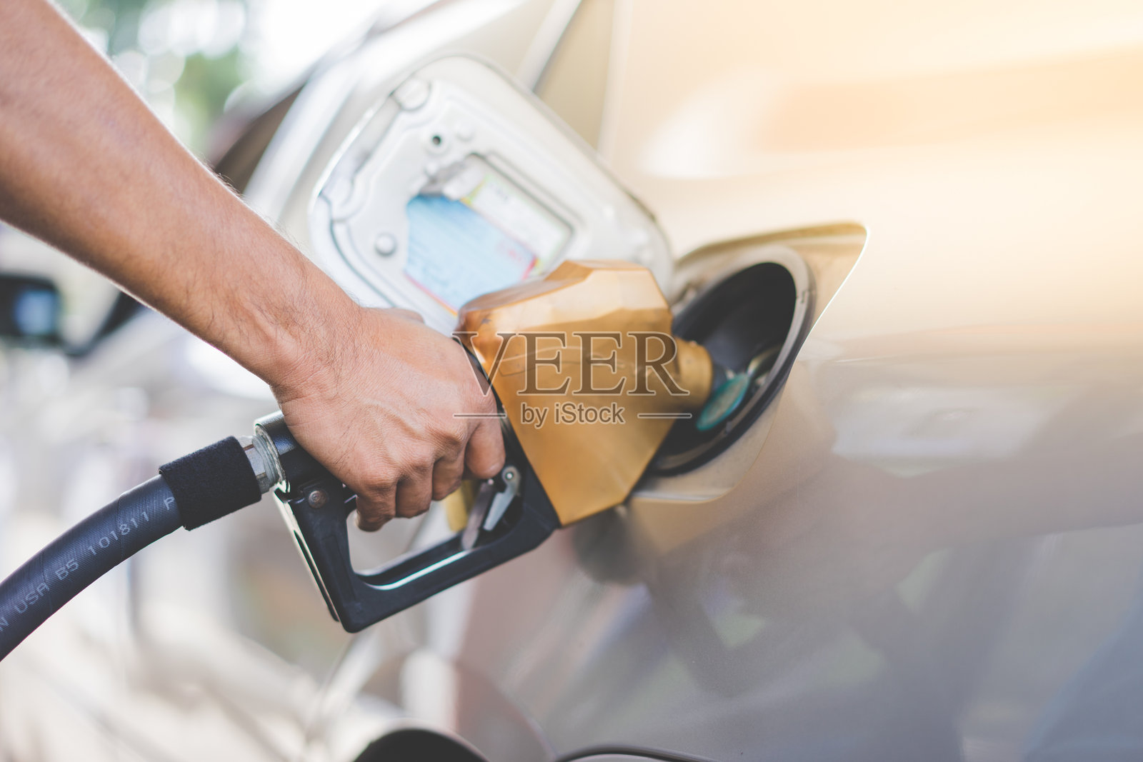 手动加油车特写照片摄影图片