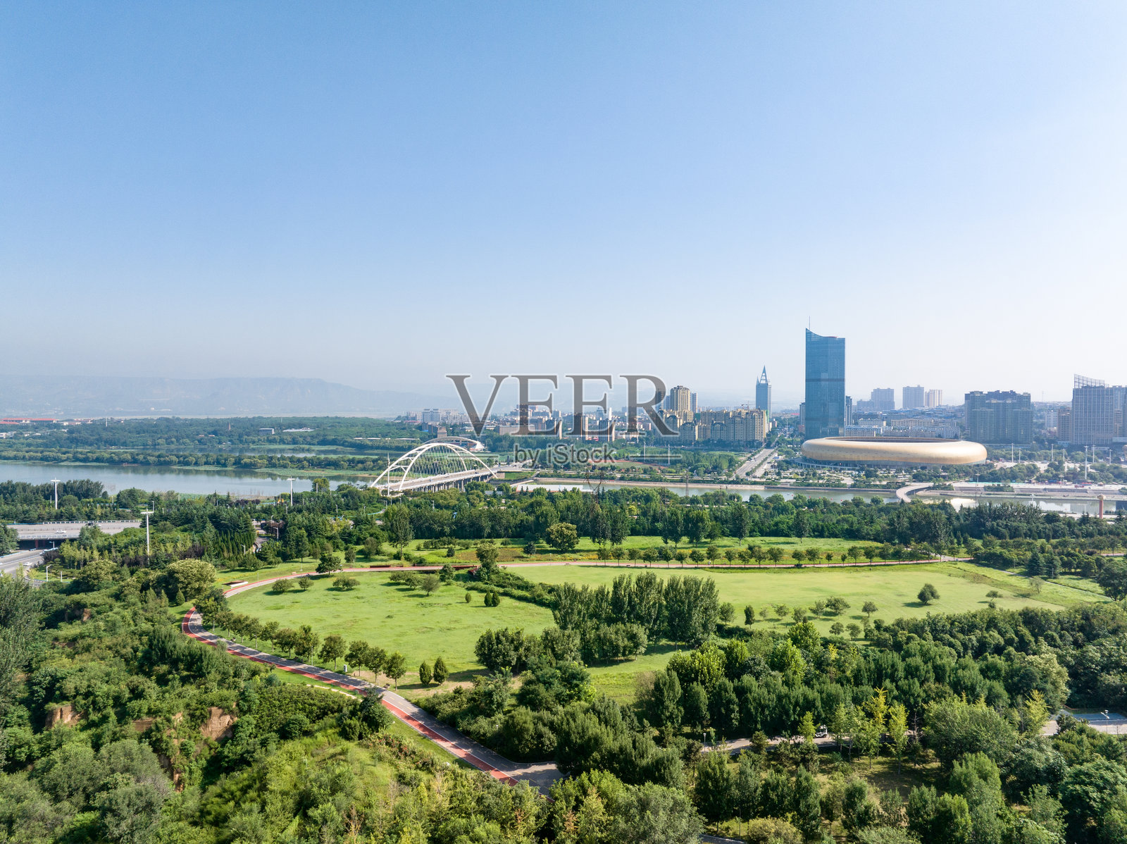 城市公园的景色照片摄影图片