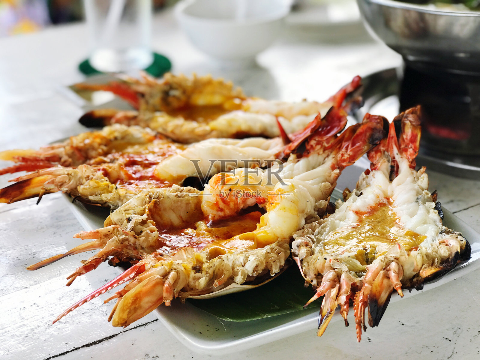 香辣海鲜酱烤大虾照片摄影图片