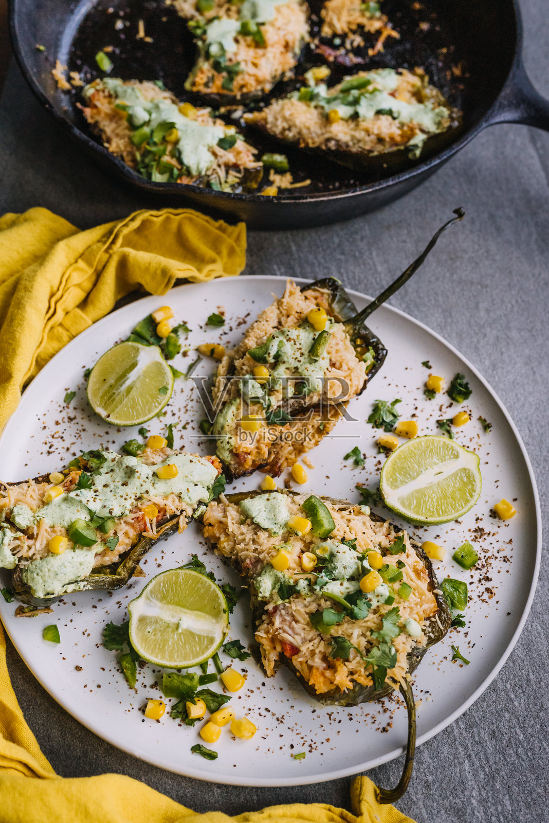 香菜酸橙酱填椒照片摄影图片